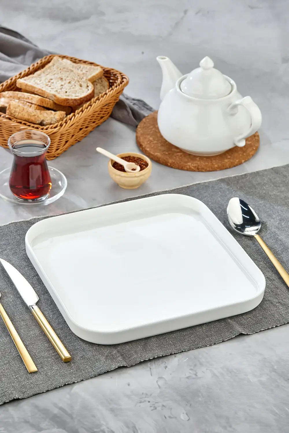 Porselen Kare Servis ve Kahvaltı Tabağı 25x25 cm – Şık Sunum Taba