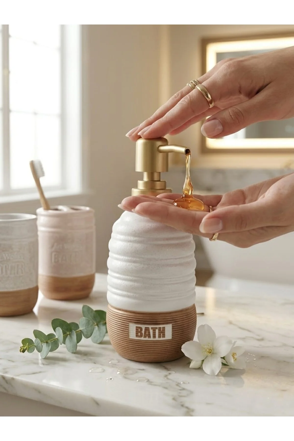 Porselen Sıvı Sabunluk - Lüks Banyo ve Mutfak Sabunluk - 350 ml Porselen Sıvı Sabunluk - Lüks Banyo ve Mutfak Sabunluk - 350 ml