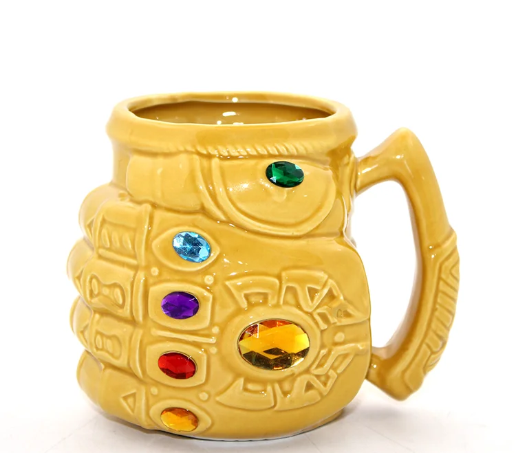 Porselen Thanos Eli Temalı Kupa Bardak