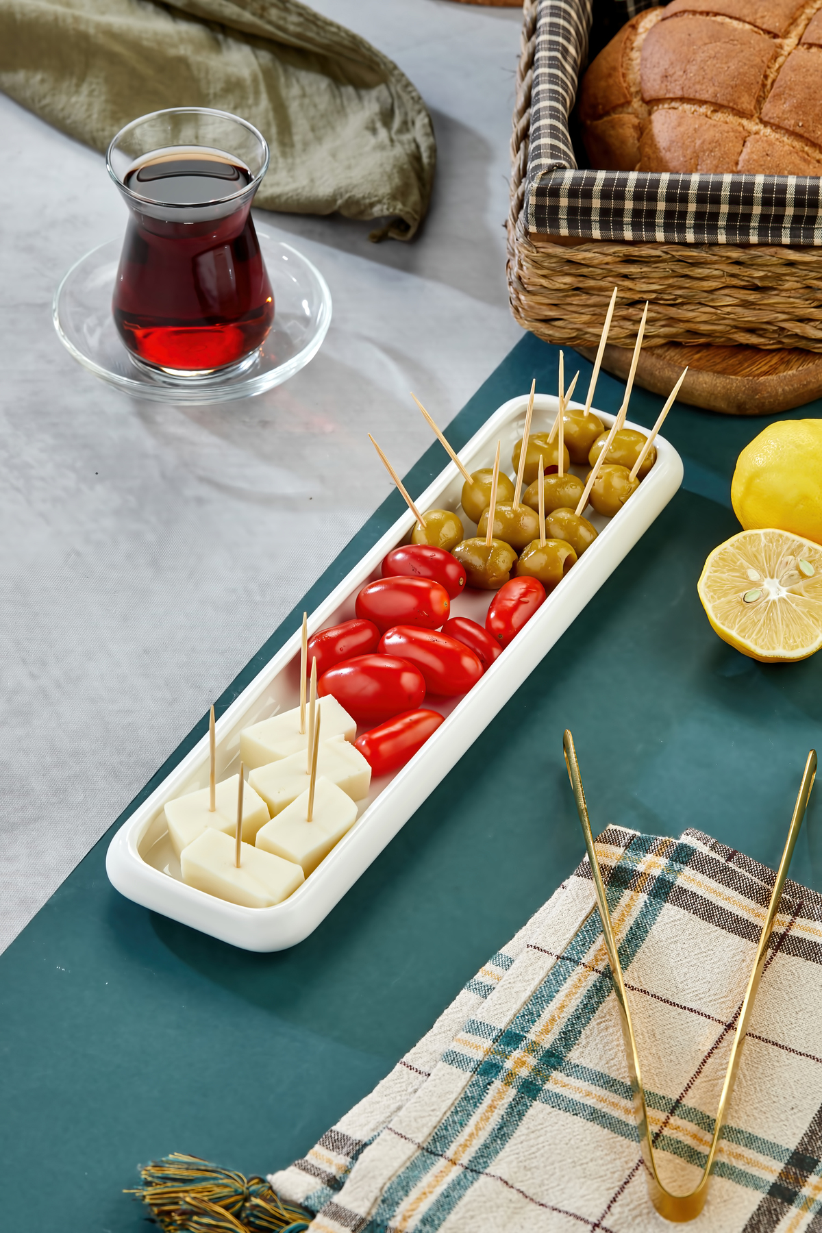 Porselen Uzun Sunum ve Meze Tabağı 28x7,5 cm – Şık Servis