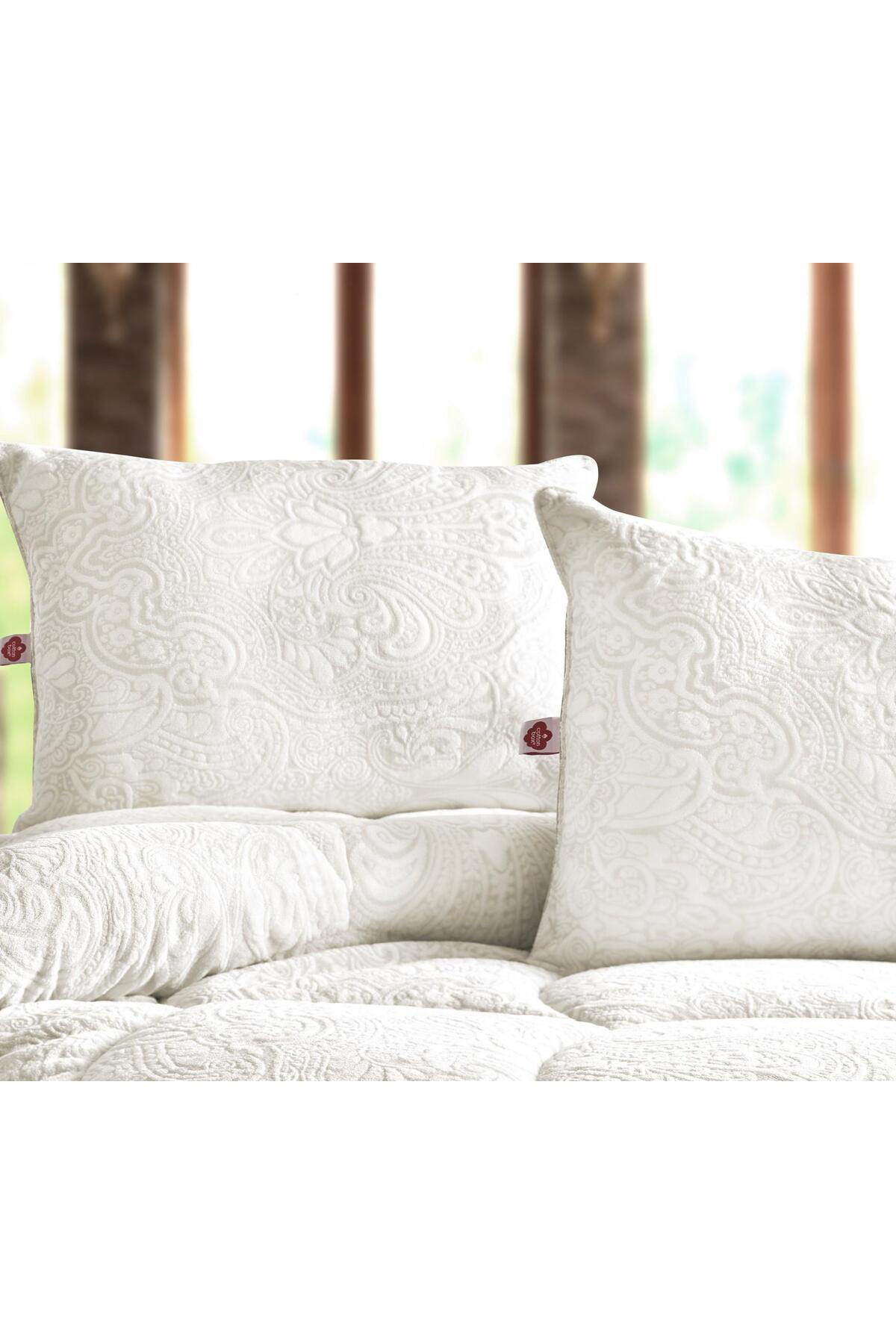 Kamelya Design Posh Çift Kişilik Yorgan Krem