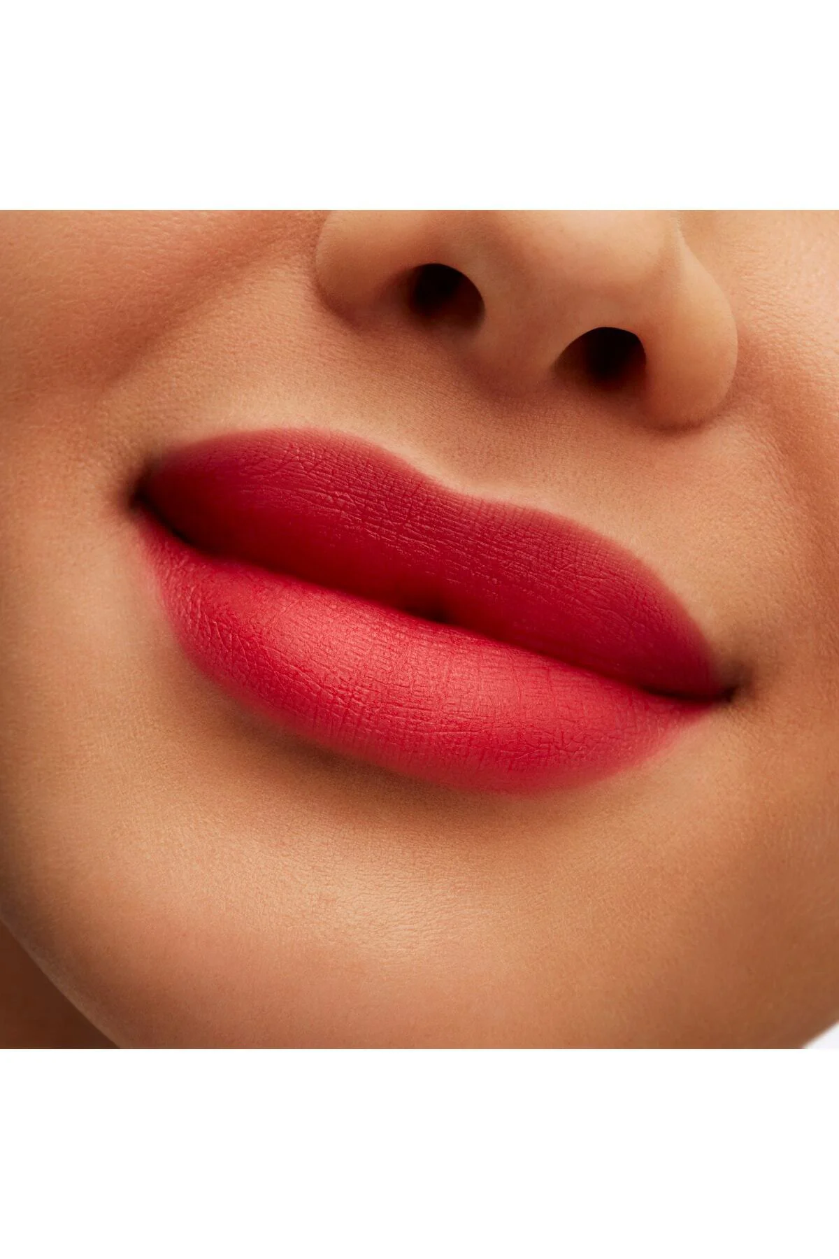 Powder Kiss Ağırlık Yapmayan Pudralı Mat Bitişli Ruj - Ruby Boo 5