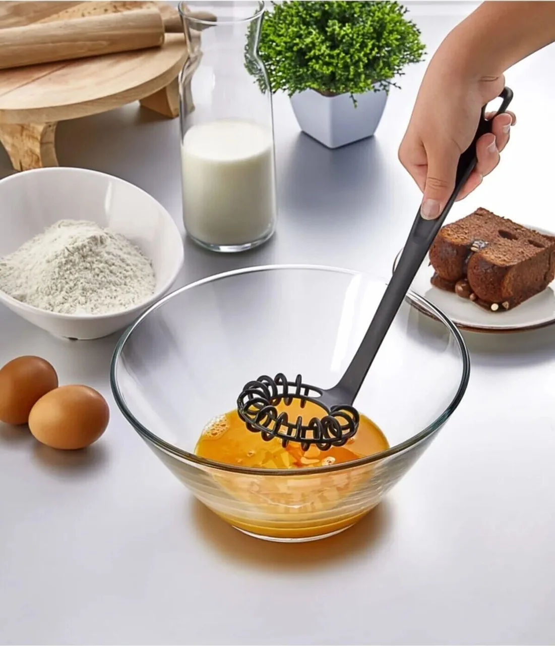 Pratik Spiral Çırpıcı Un- Yumurta - Krema Karıştırıcı Diğer Pratik Spiral Çırpıcı Un- Yumurta - Krema Karıştırıcı Diğer