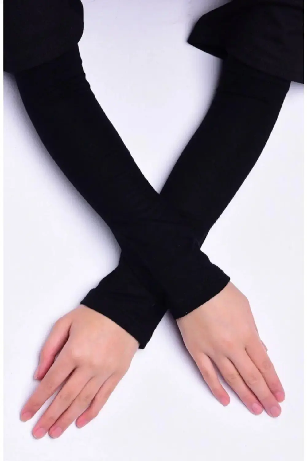 Pratik Tesettür Kolluk Penye Namaz Kolluğu Düz Siyah