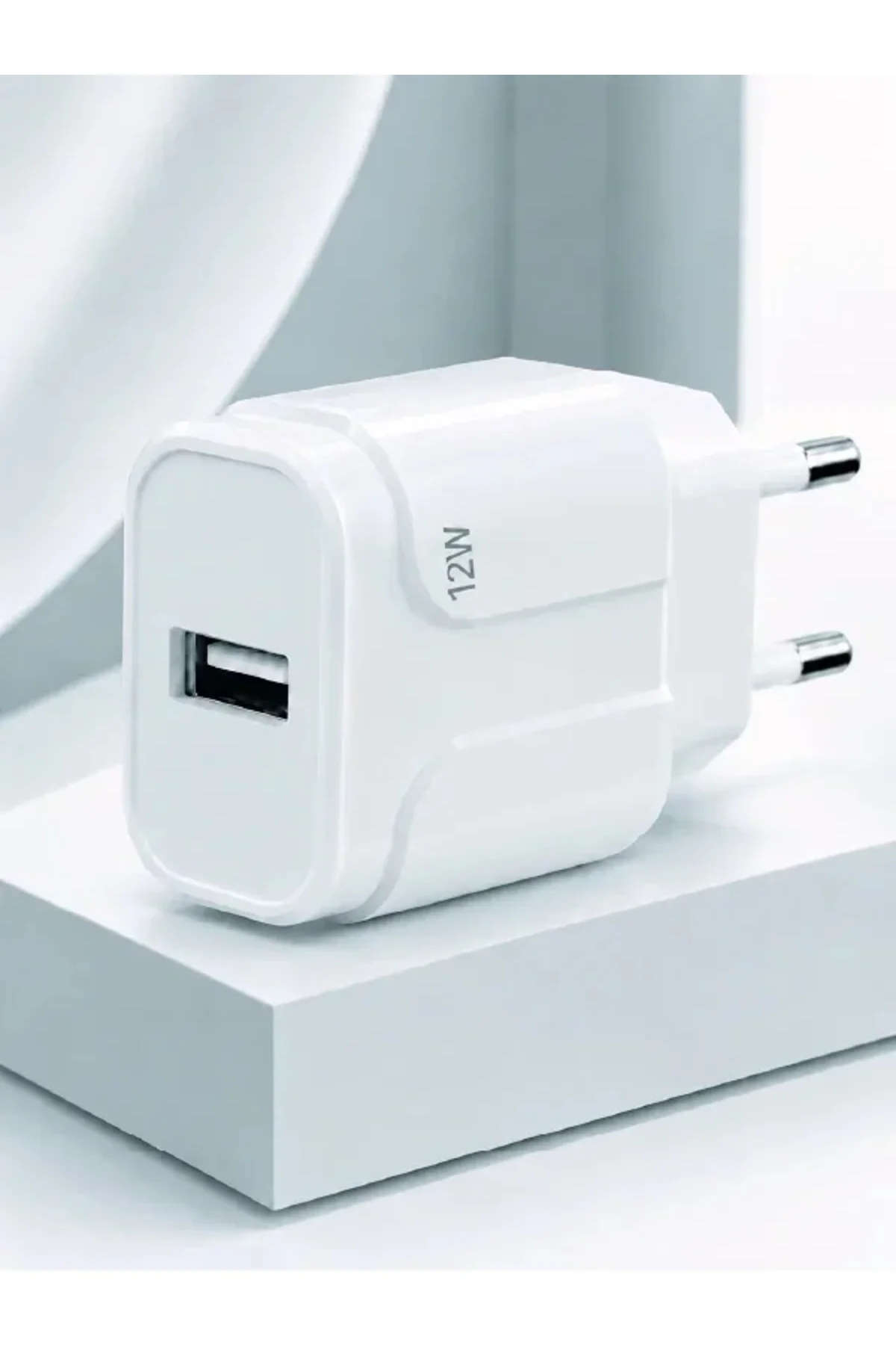 Pratik ve Kompakt Tasarımlı 12W USB Telefon Şarj Adaptörü