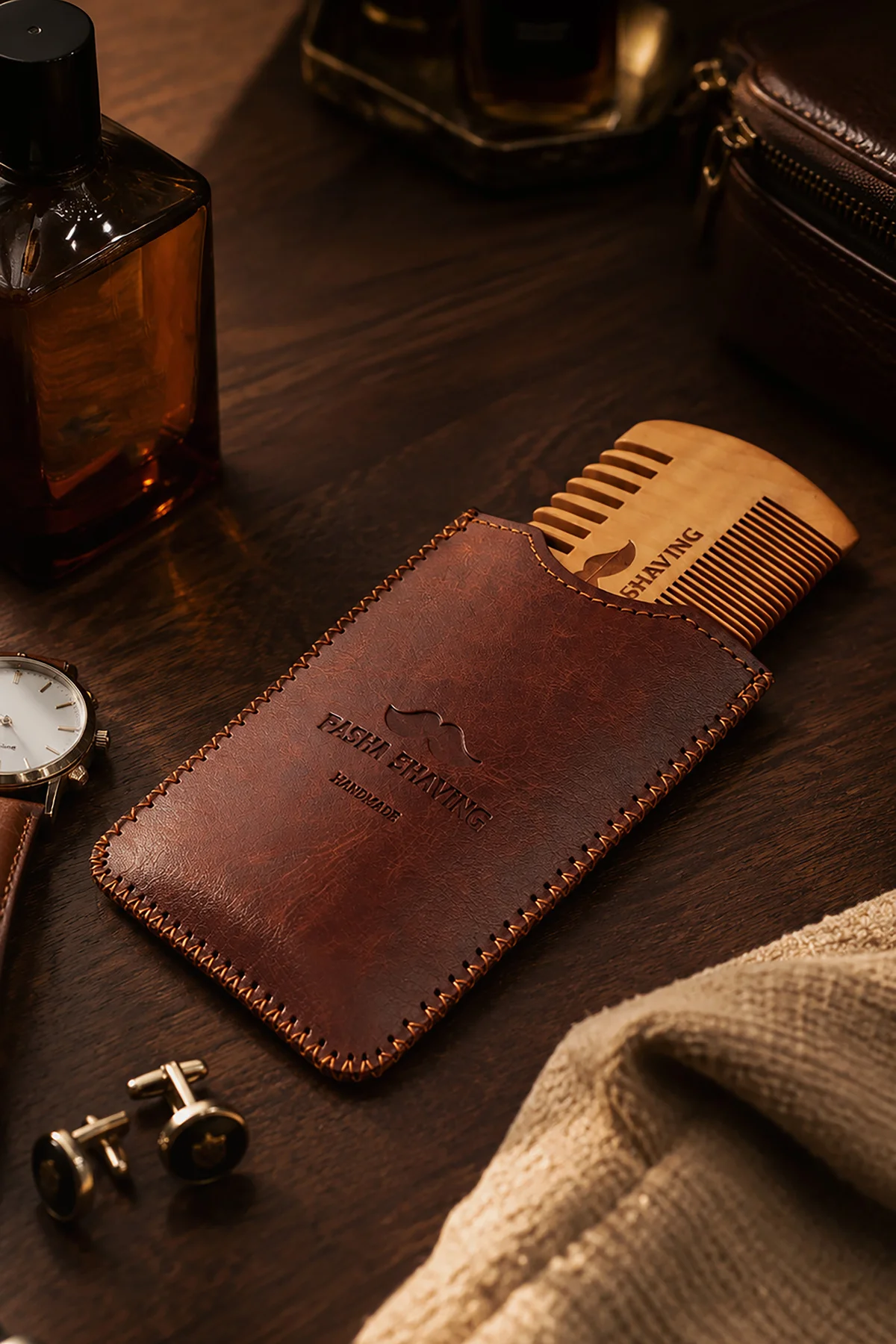 Premium Ahşap Sakal & Bıyık Tarağı, Çift Taraflı Diş Yapısı, Doğa Premium Ahşap Sakal & Bıyık Tarağı, Çift Taraflı Diş Yapısı, Doğa