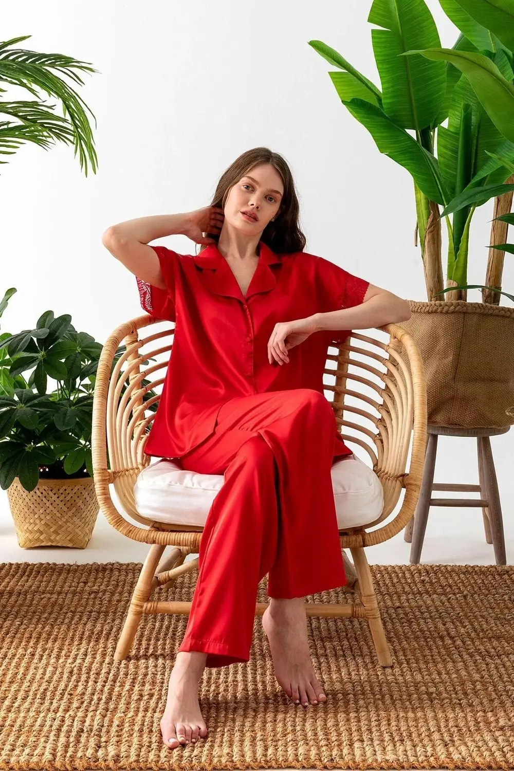 Premium Saten Çeyizlik Pijama Takımı – Kore İpeği Dokusu, Dantel