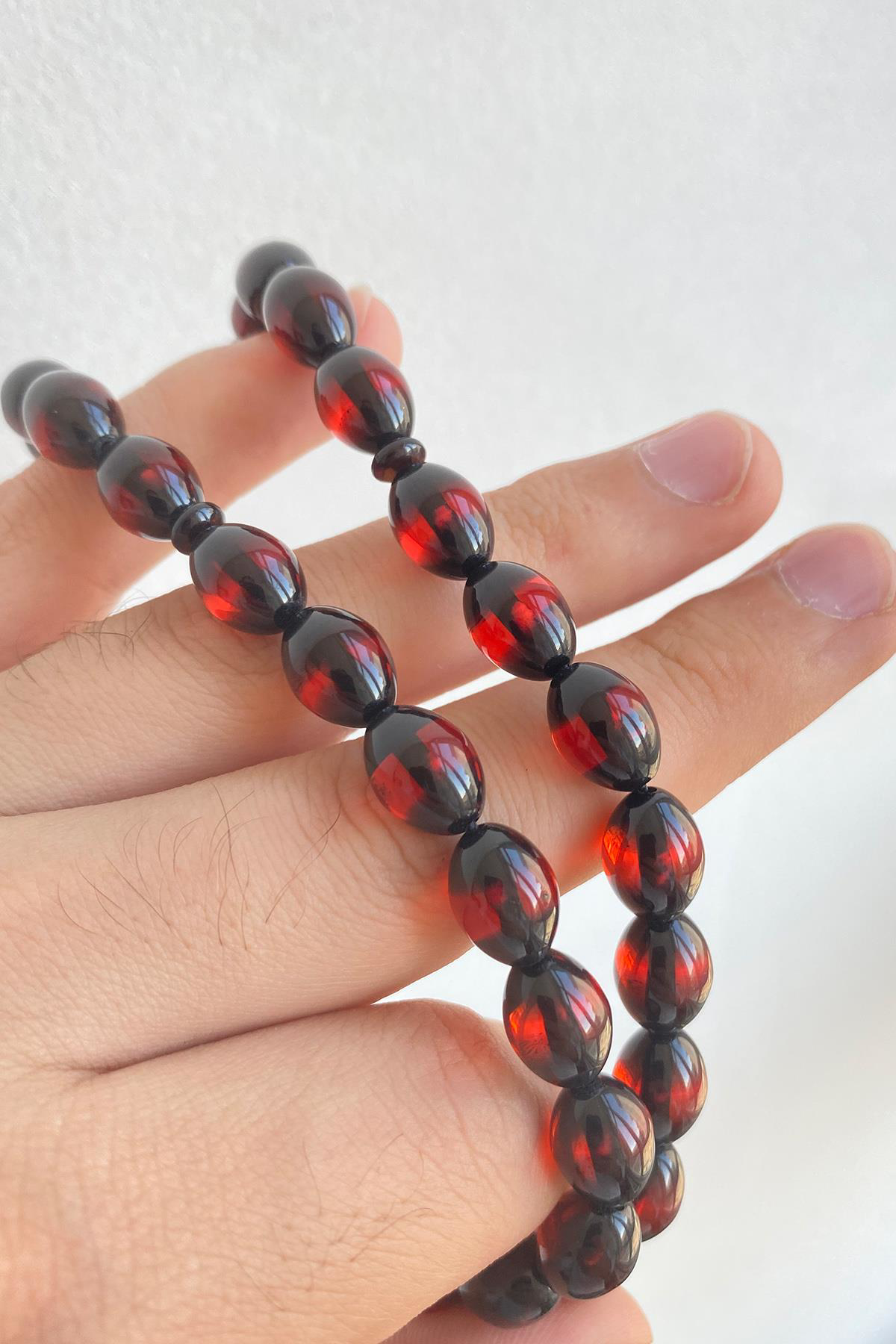 Pres Kehribar Tesbih Yuvarlak Kesim Sürmeli Kırmızı Renkli Metal 