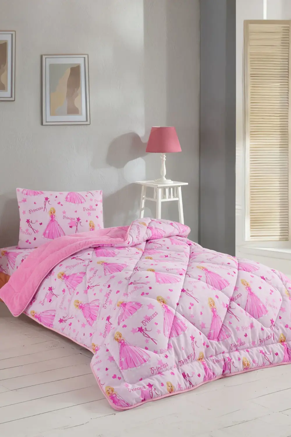 Princess Desenli Tek Kişilik Çift Taraflı Wellsoft Yorgan ve Yast