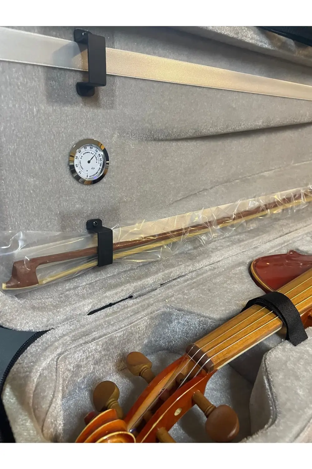 Profesyonel 4/4 Kare Kutu Gül Klavye Parlak Cila Keman Profesyonel 4/4 Kare Kutu Gül Klavye Parlak Cila Keman