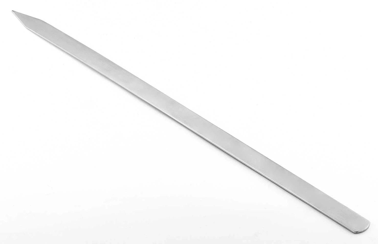 Profesyonel Adana Kebap Şişi - 60 cm - Yassı Metal - Mangal Ekipmanı Profesyonel Adana Kebap Şişi - 60 cm - Yassı Metal - Mangal Ekipmanı