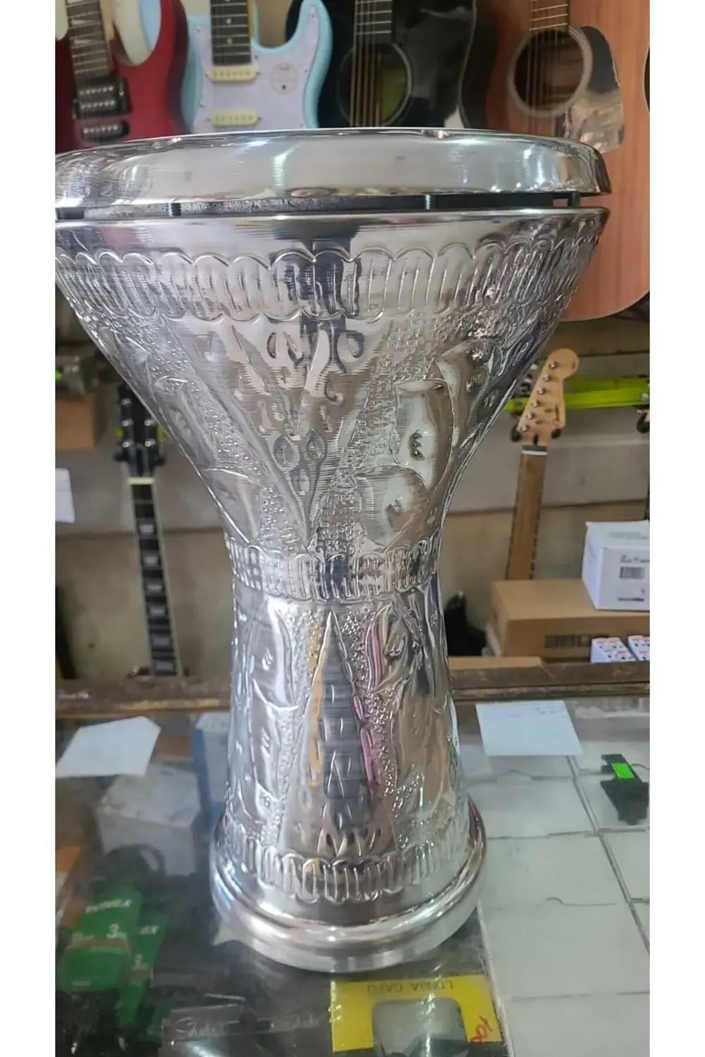 Profesyonel Işlemeli Desenli Döküm Darbuka Mısır Çömlek Darbuka -