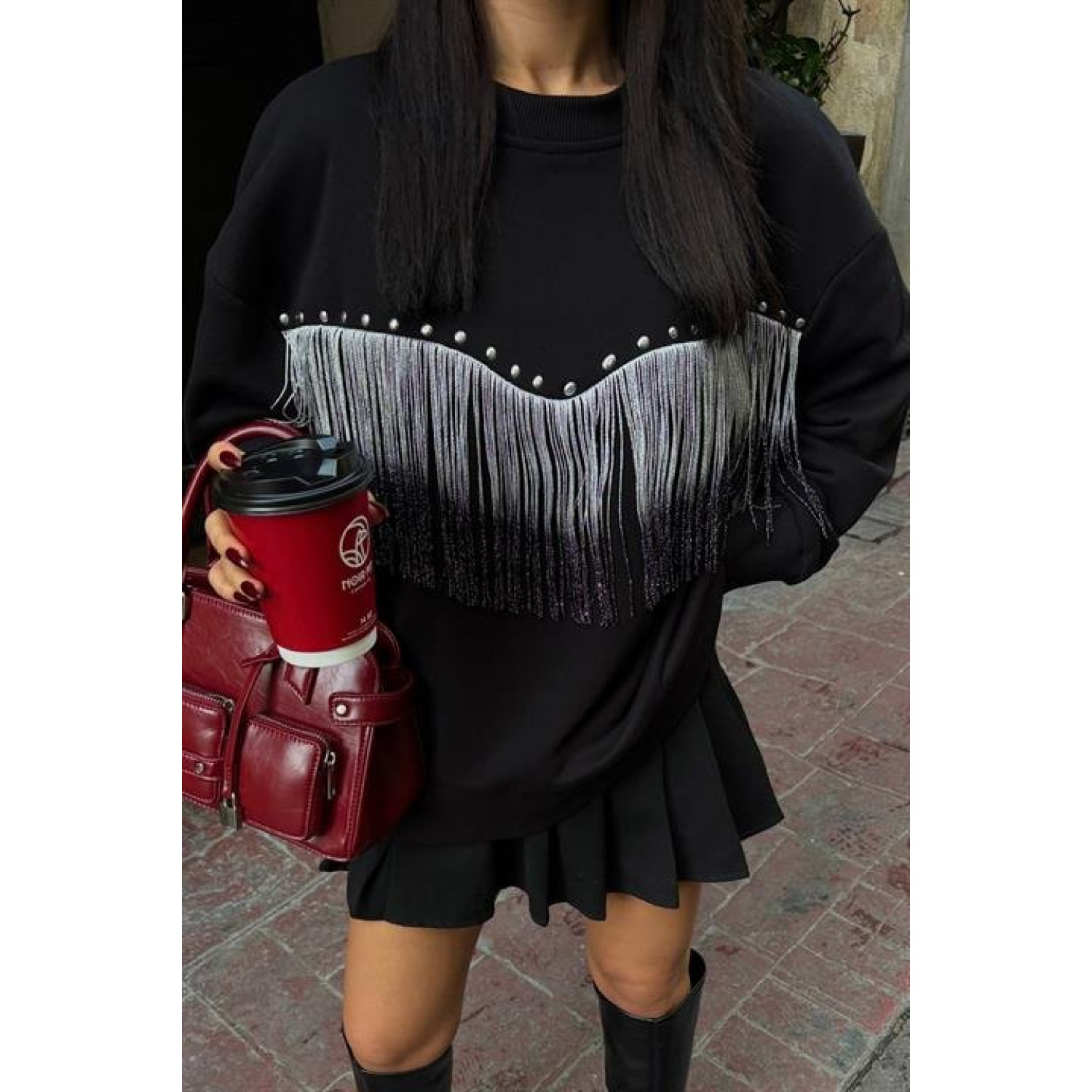 Püskül Detaylı Sweatshirt