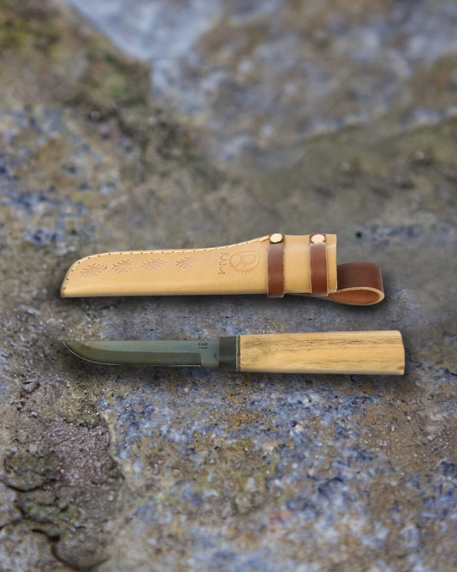 Puukko Av, Balıkçılık Ve Kamp Bıçağı Akasya / P10 Karbon