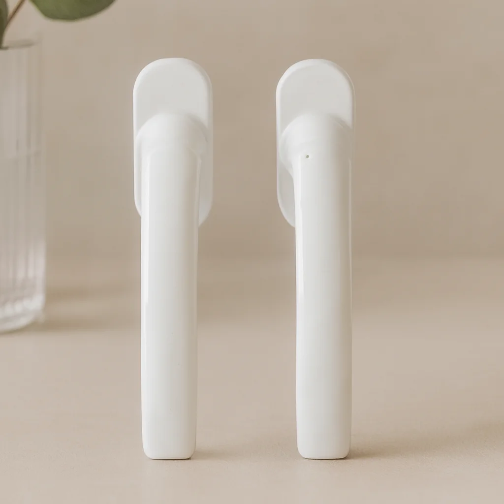 PVC Pencere Kolu 2'li Beyaz PVC Pencere Kolu 2'li Beyaz