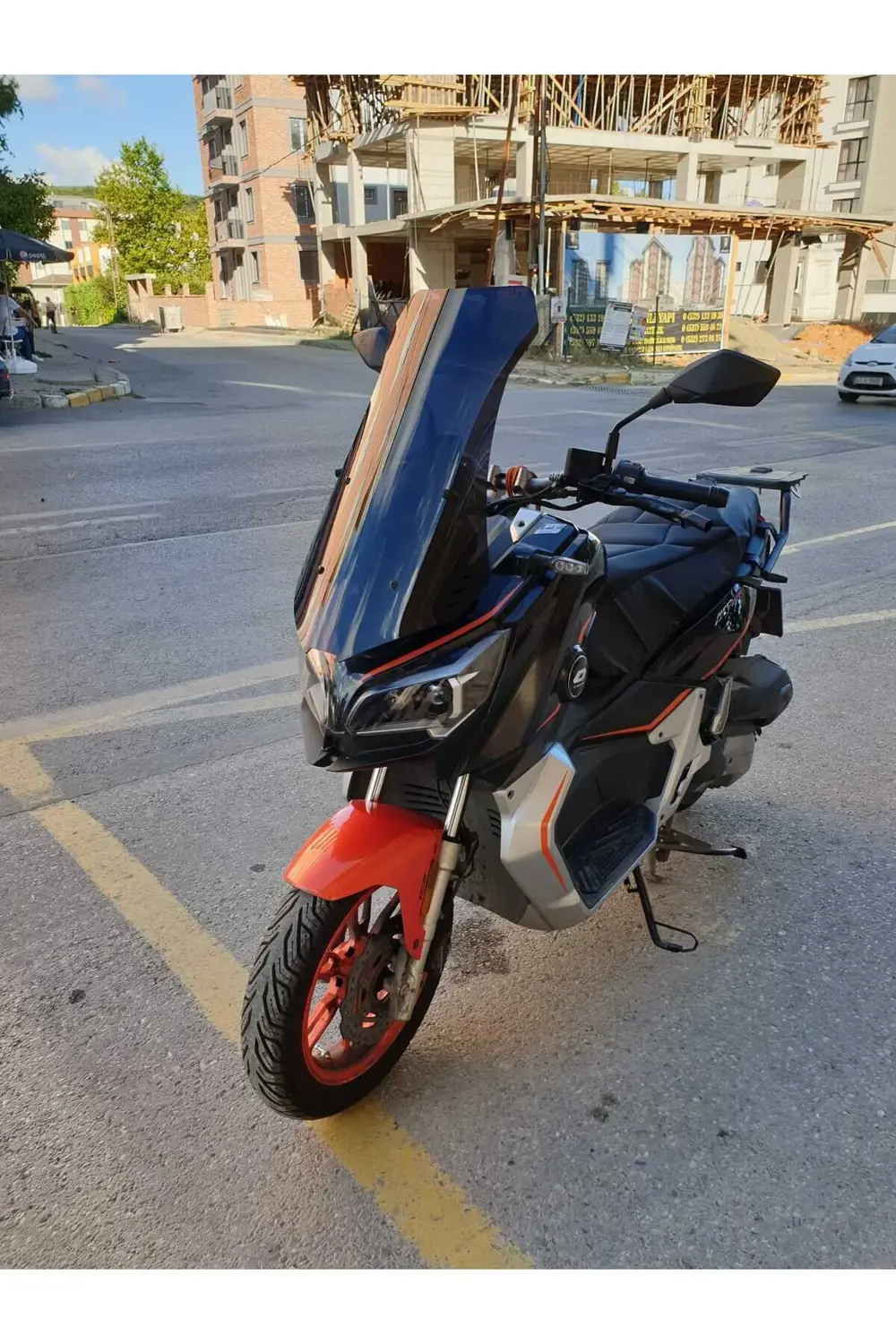 QJ ATR 125 Siperlik Ön Cam 2023-2025 Model 75cm Siyah Renkli 4mm