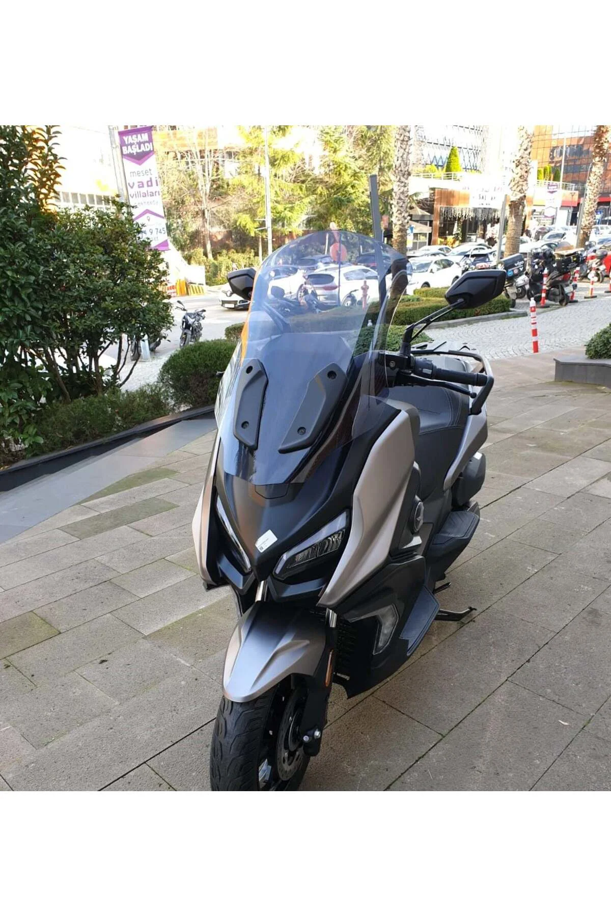 QJ Fort 350 Ön Cam 2023-2026 Model 74cm Füme Renkli 4mm UZUN