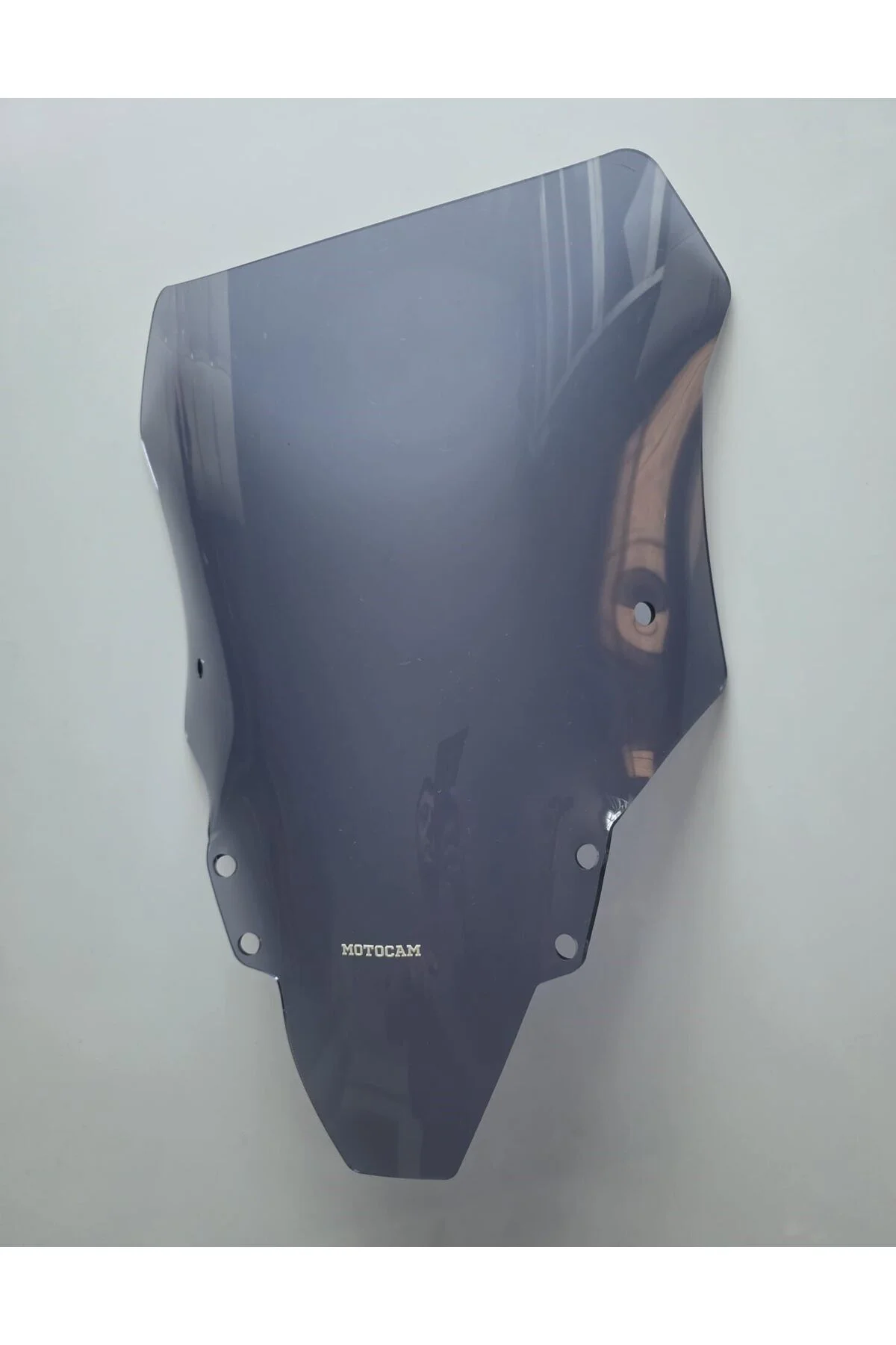 QJ SFT 900 Ön Cam 2023-2026 Model 55cm Füme Renkli 4mm
