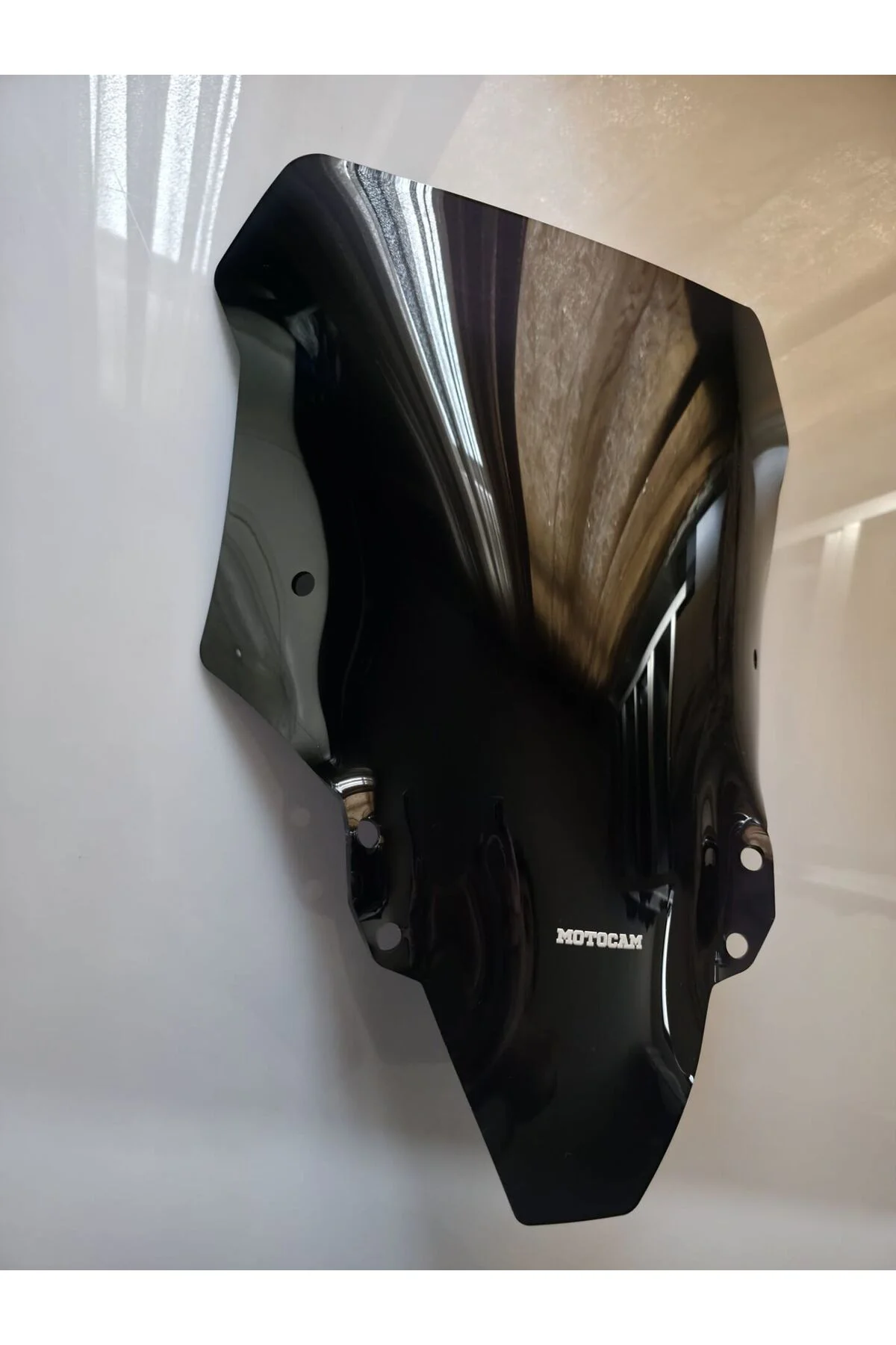 QJ SFT 900 Ön Cam 2023-2026 Model 55cm Siyah Renkli 4mm