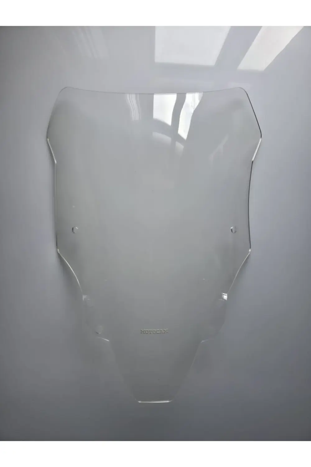 QJ SRT 900 Ön Cam 2023-2025 Model 55cm Şeffaf Renkli 4mm