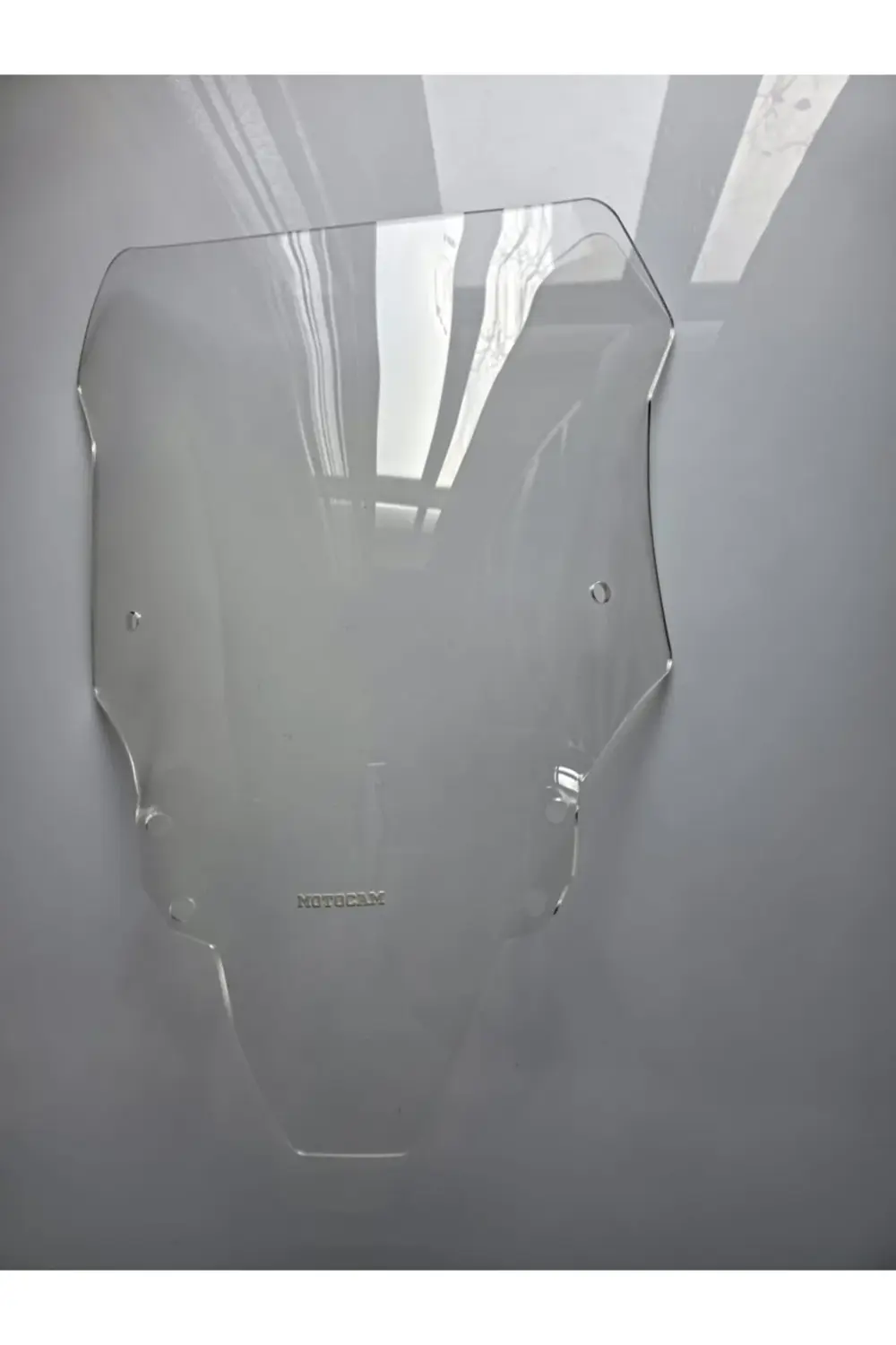 QJ SRT 900 Ön Cam 2023-2025 Model 55cm Şeffaf Renkli 4mm