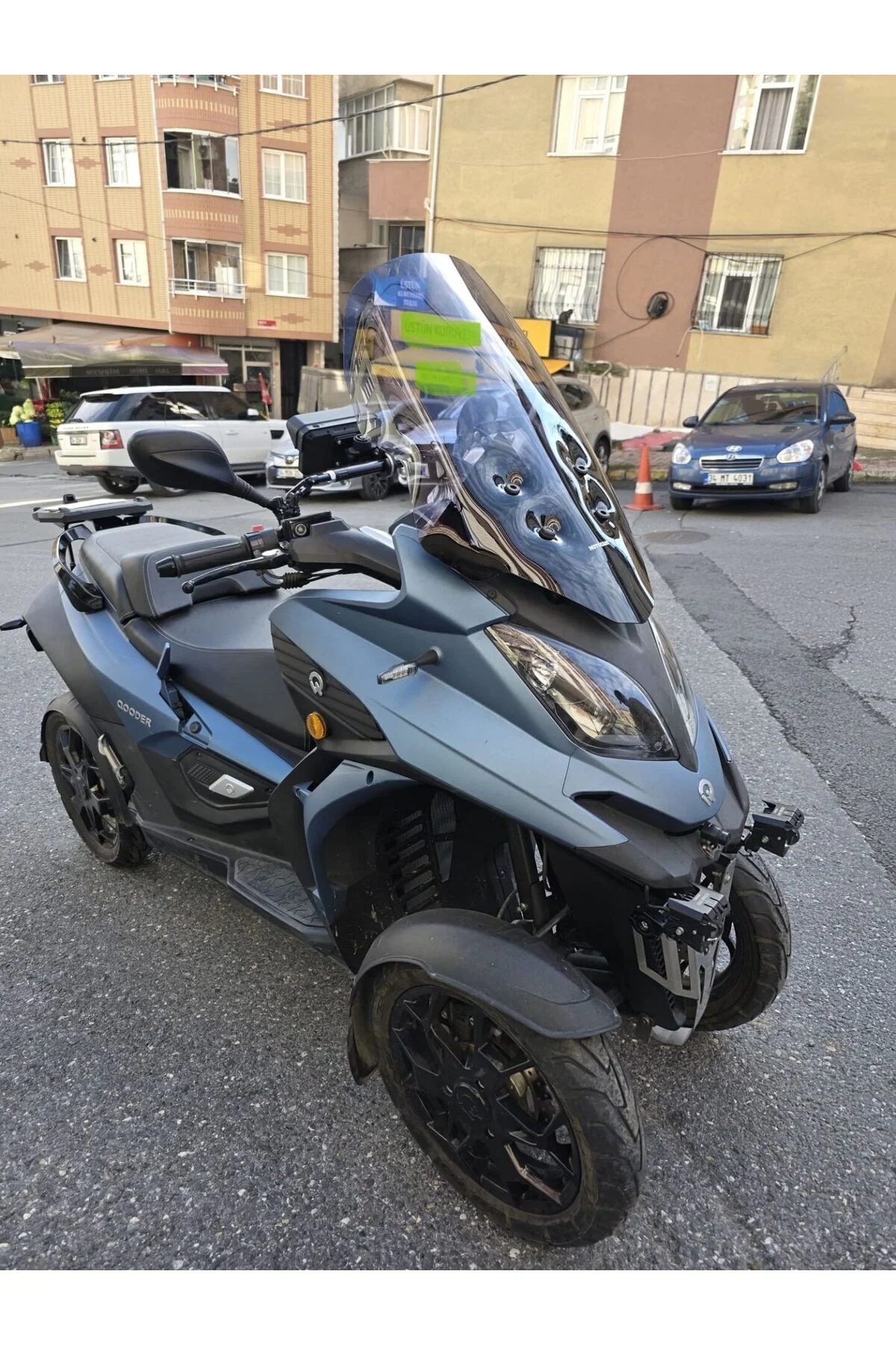 Qooder Quadro 4D Ön Cam 2019-2022 Model 65cm Füme Renkli 4mm Qooder Quadro 4D Ön Cam 2019-2022 Model 65cm Füme Renkli 4mm - Görsel 7