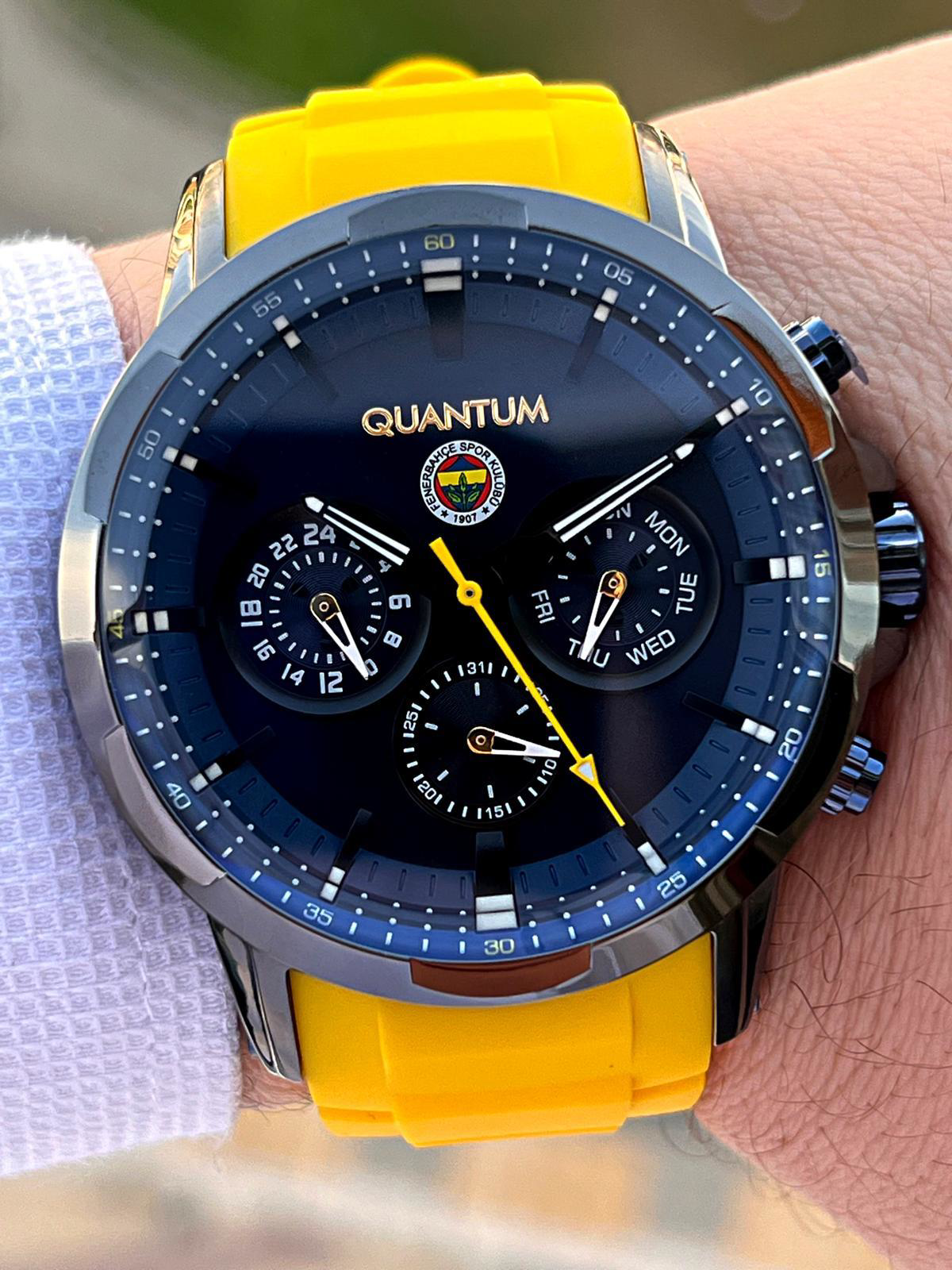Quantum Fenerbahçe Lisanslı İç Fonksiyonları Aktif 10 Atm Silikon Quantum Fenerbahçe Lisanslı İç Fonksiyonları Aktif 10 Atm Silikon