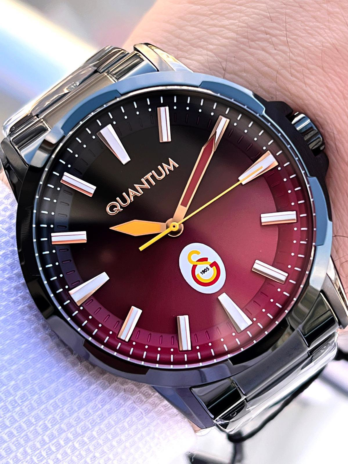 Quantum Galatasaraylı Lisanslı Kasa Ve Kordon Çelik 2 Yıl Garanti