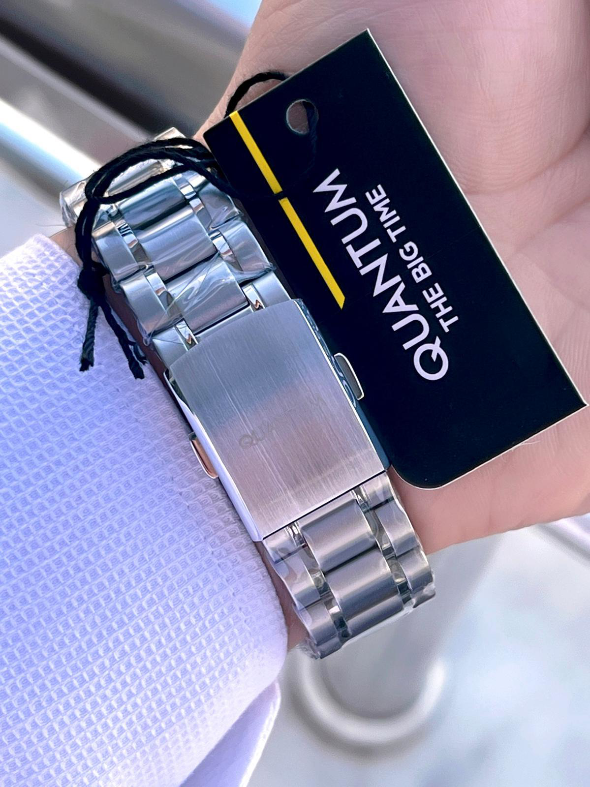 Quantum Sapphire Cizilmez Cam Çelik Kordon İç Kadran Fonksiyonlar Quantum Sapphire Cizilmez Cam Çelik Kordon İç Kadran Fonksiyonlar