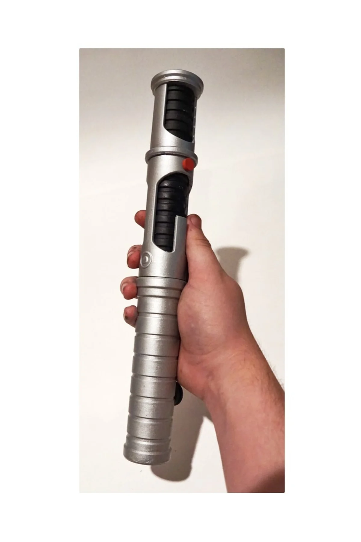 Quinlan Vos'un Işın Kılıcı Kabzası Star Wars (standlı)
