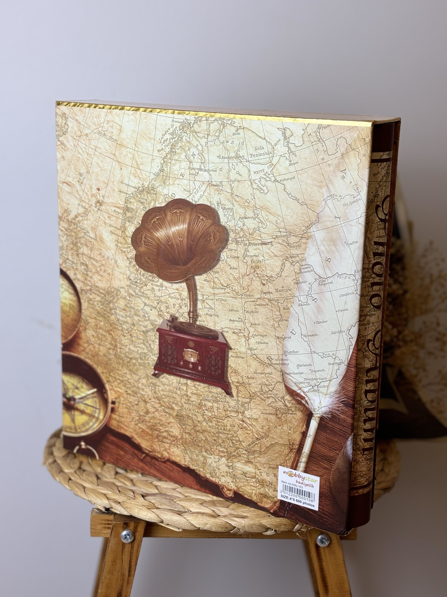 Rabsev Rs21 Fotoğraf Albümü 10X15cm 600 Lük Gramafon Desenli Kutu Rabsev Rs21 Fotoğraf Albümü 10X15cm 600 Lük Gramafon Desenli Kutu