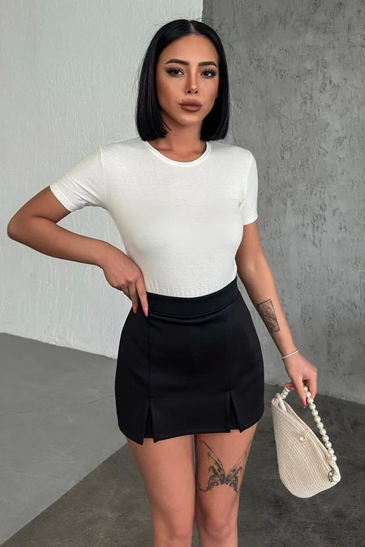 Rahat Ve Şık Kısa Kollu Bisiklet Yaka Likralı Viskon Penye Body E