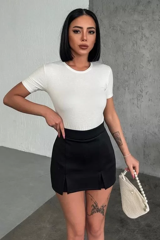 Rahat Ve Şık Kısa Kollu Bisiklet Yaka Likralı Viskon Penye Body E