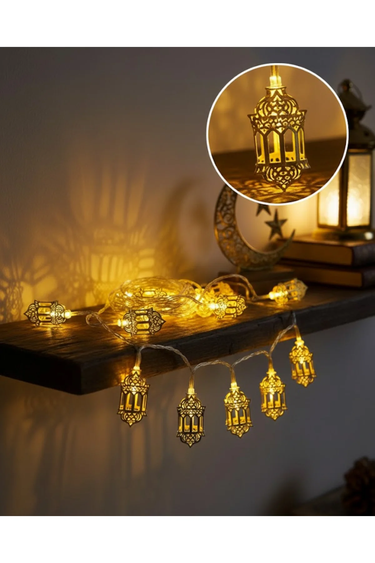 Ramazan Dekoru İçin Pilli LED Işık Altın Fener Tasarımlı
