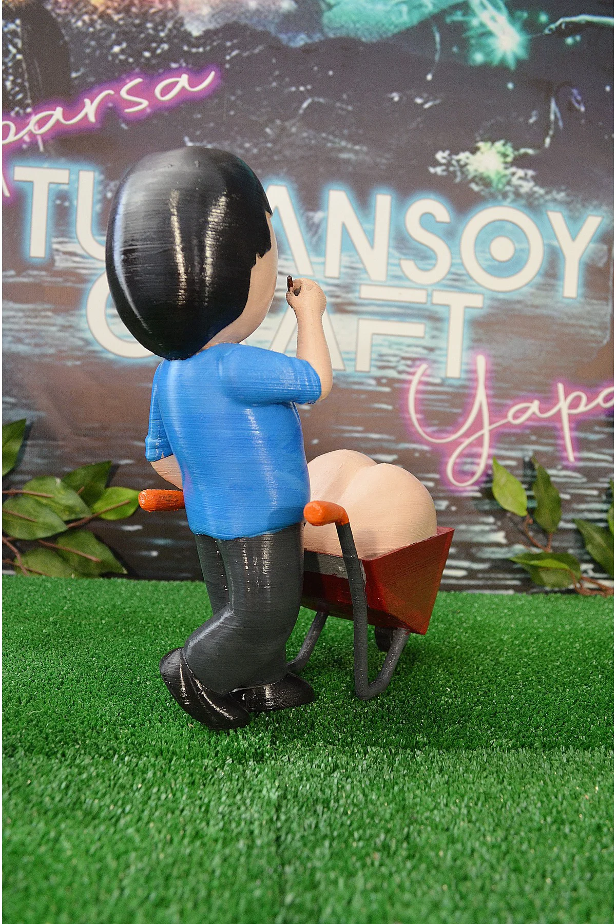 Randy Marsh South Park Big Balls Boyalı Figür 27 CM (DEV BOY)