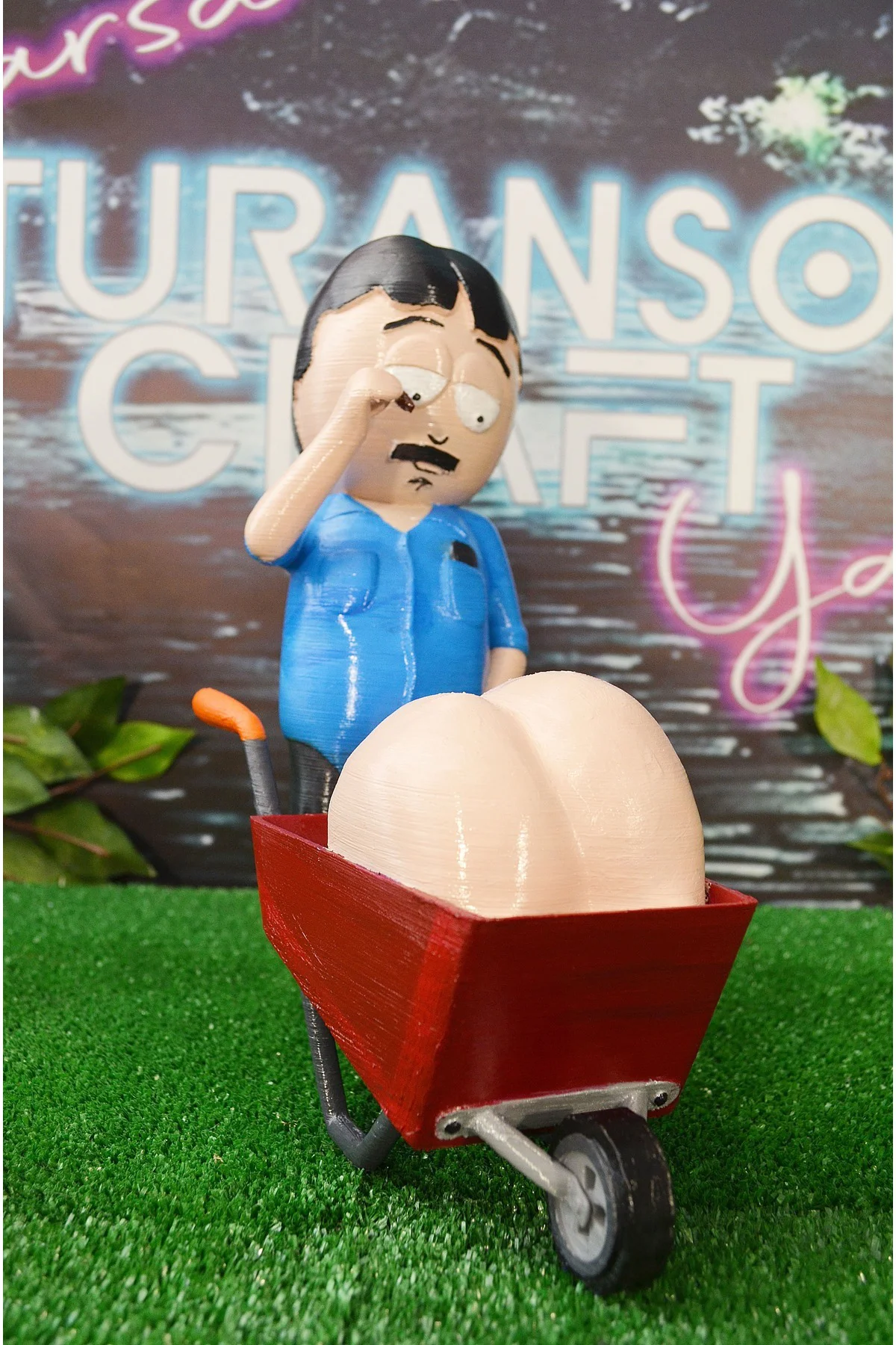 Randy Marsh South Park Big Balls Boyalı Figür 27 CM (DEV BOY)