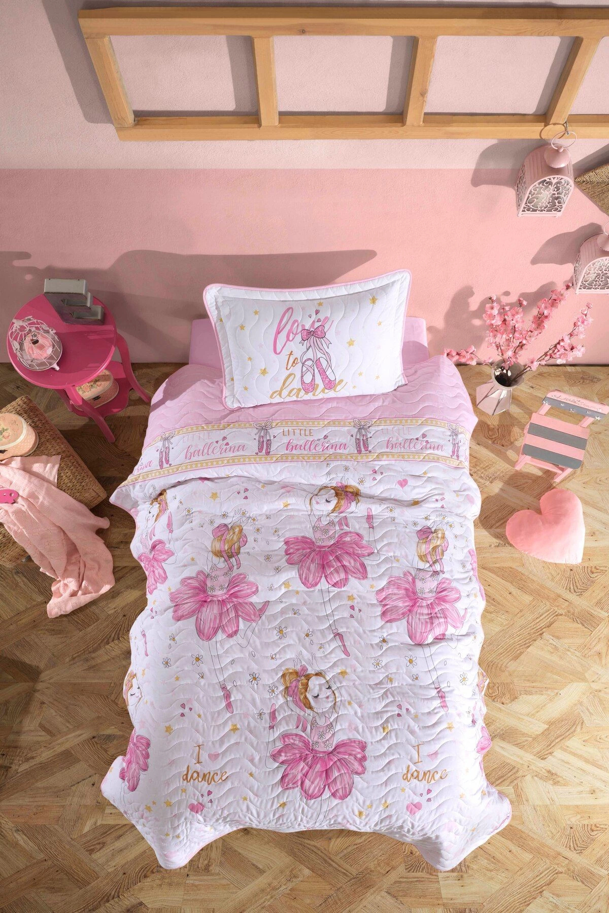 Ranforce %100 Pamuk Tek Kişilik Yatak Örtüsü Seti Ballerina Ranforce %100 Pamuk Tek Kişilik Yatak Örtüsü Seti Ballerina