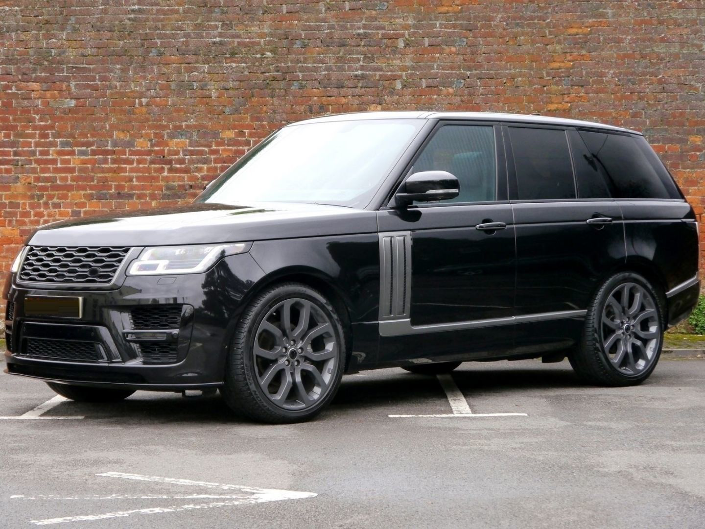 Range Rover Uyumlu Vogue L405 Svo Body Kit Makyajlı Kasa (2018-20