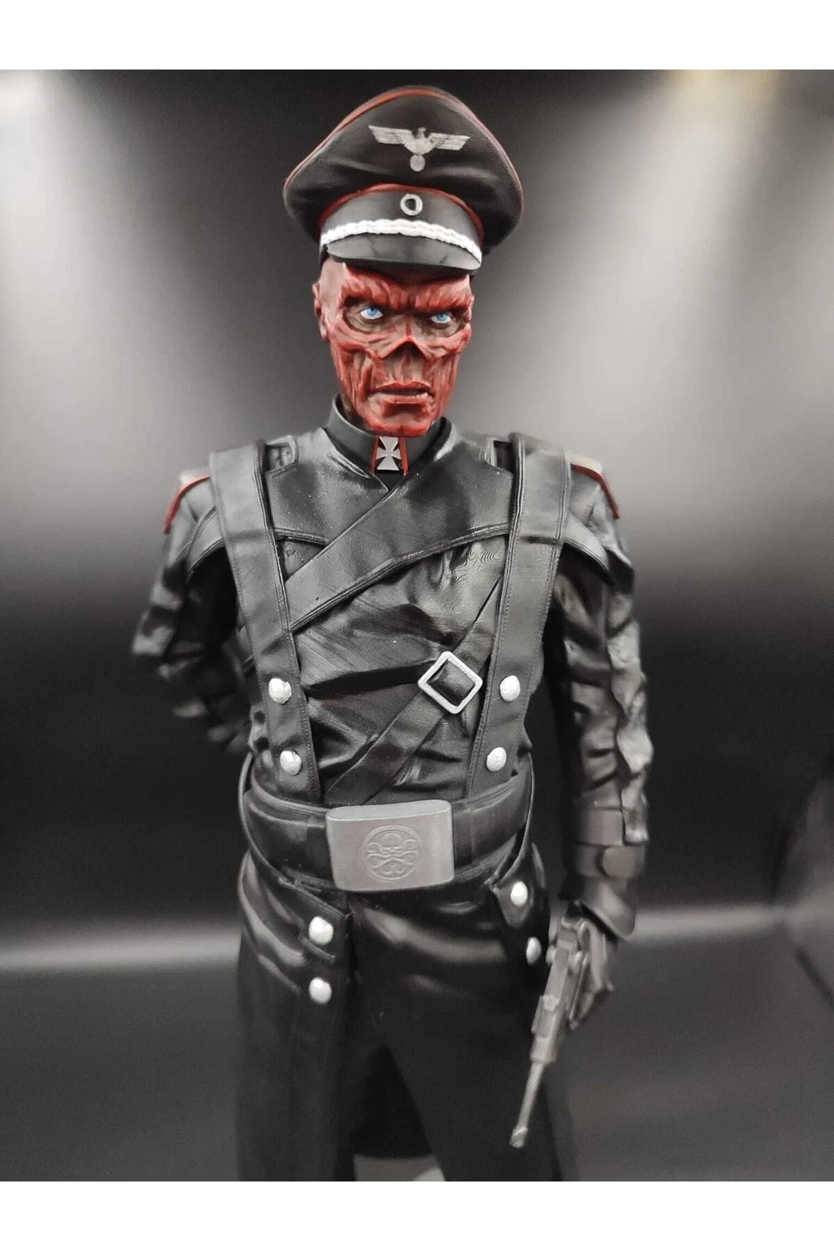 Red Skull Boyalı Figür 20 cm (büyük Boy)