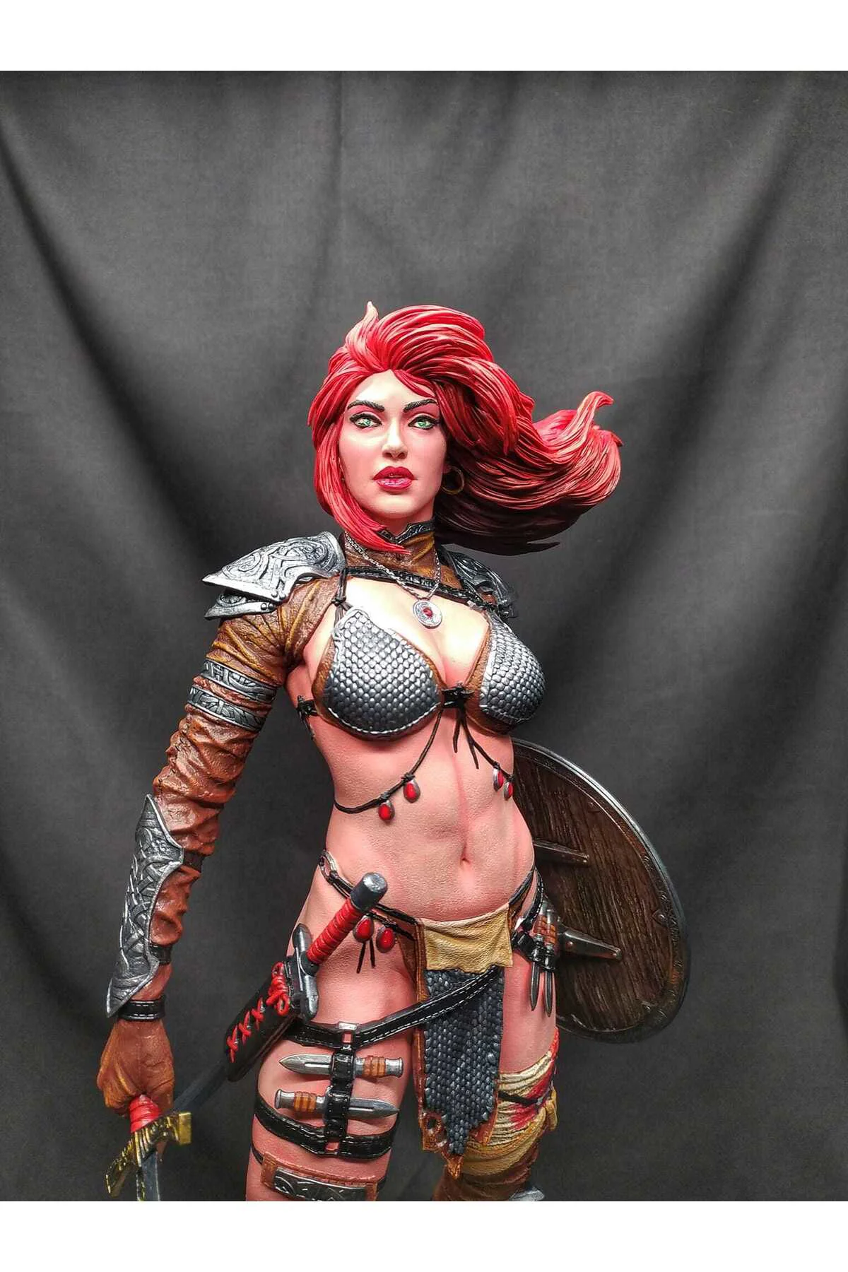 Red Sonja Conan Marvel 8K UHD Boyalı Figür 25 CM (BÜYÜK BOY)
