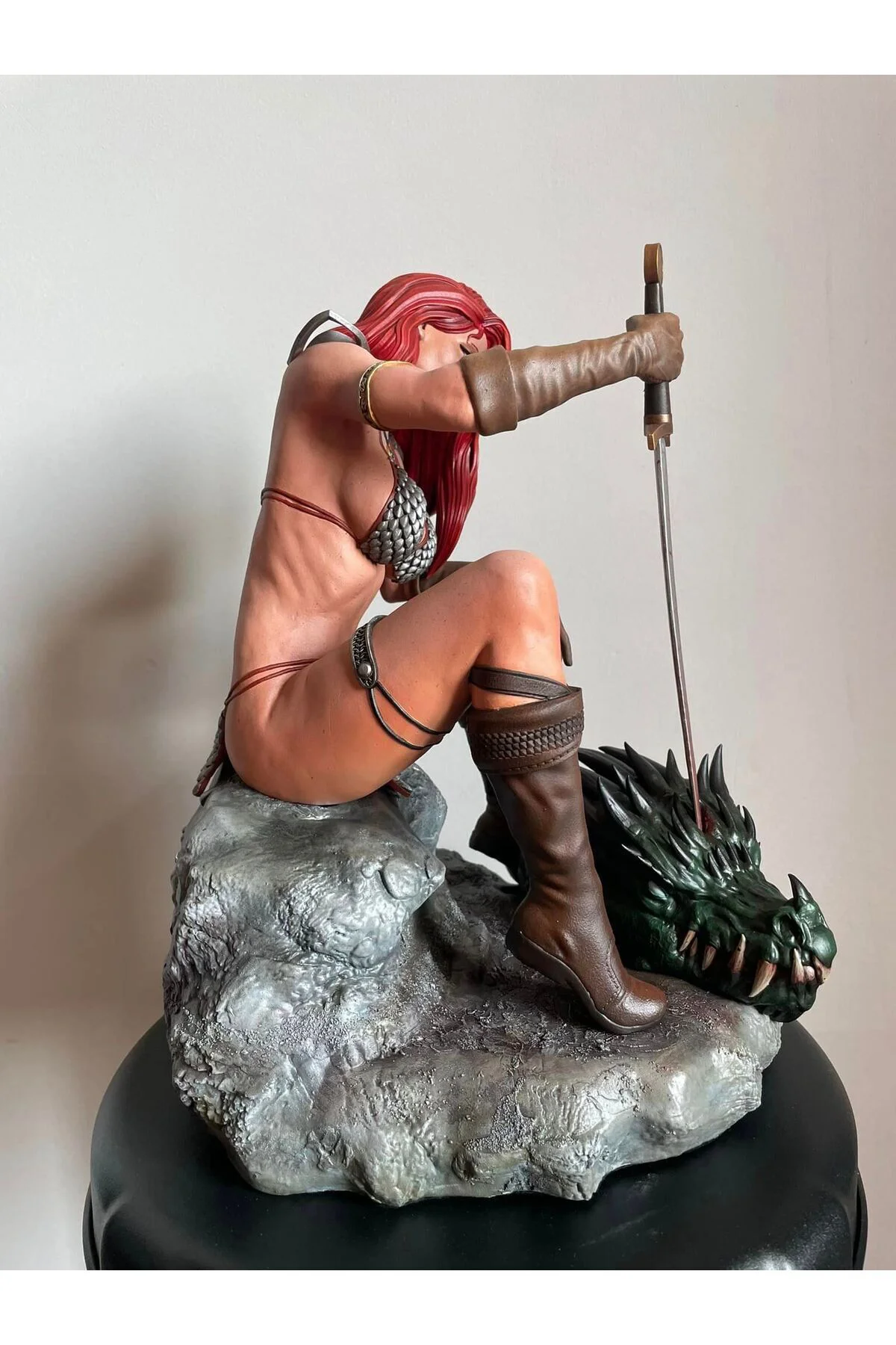 Red Sonja Figür Kızıl Sonya Figür Dekoratif Obje Büyük Boy 25cm