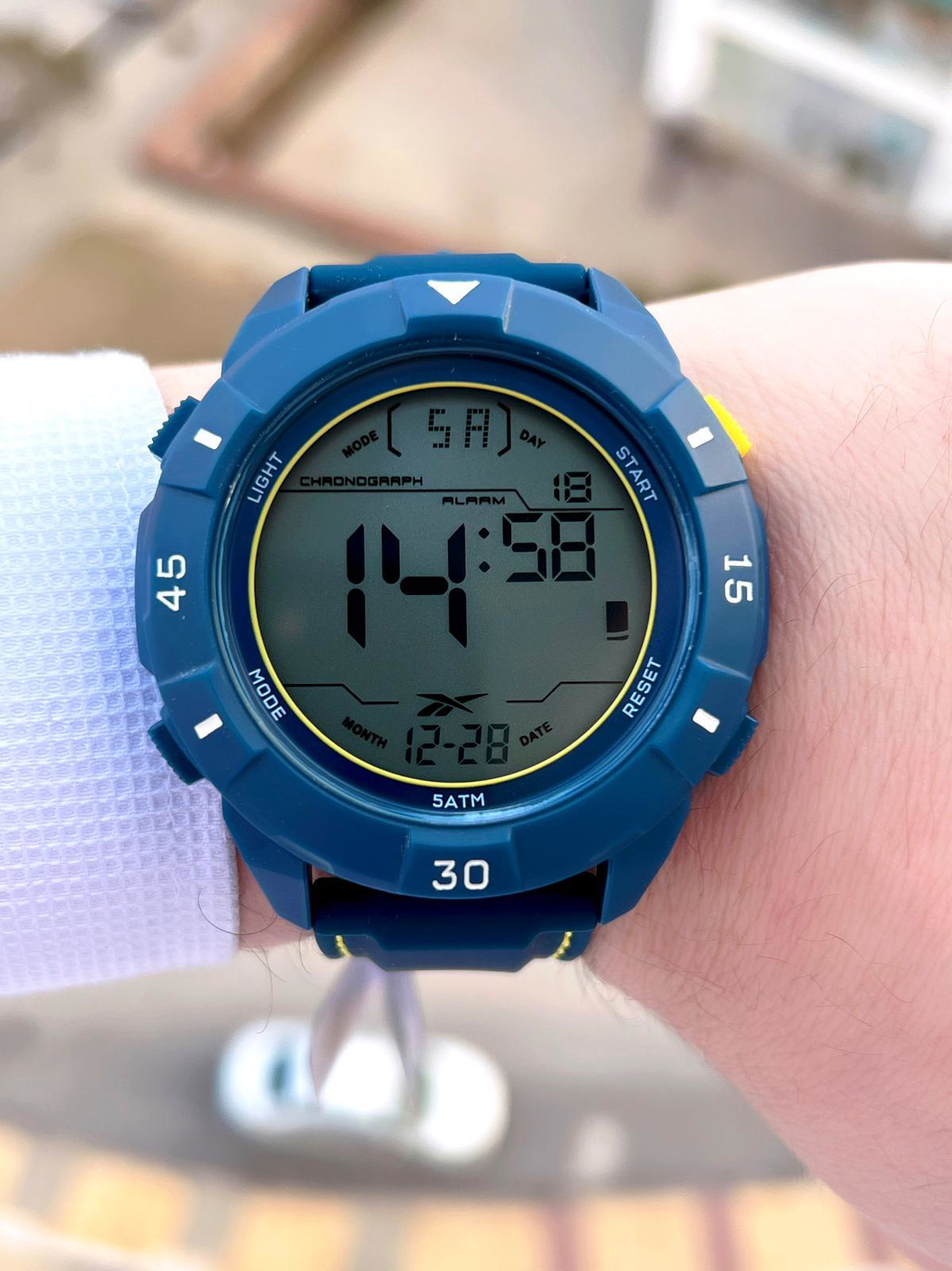 Reebok Silikon Kordon 50 Mt Suya Dayanıklı Dijital Seri Büyük Kas