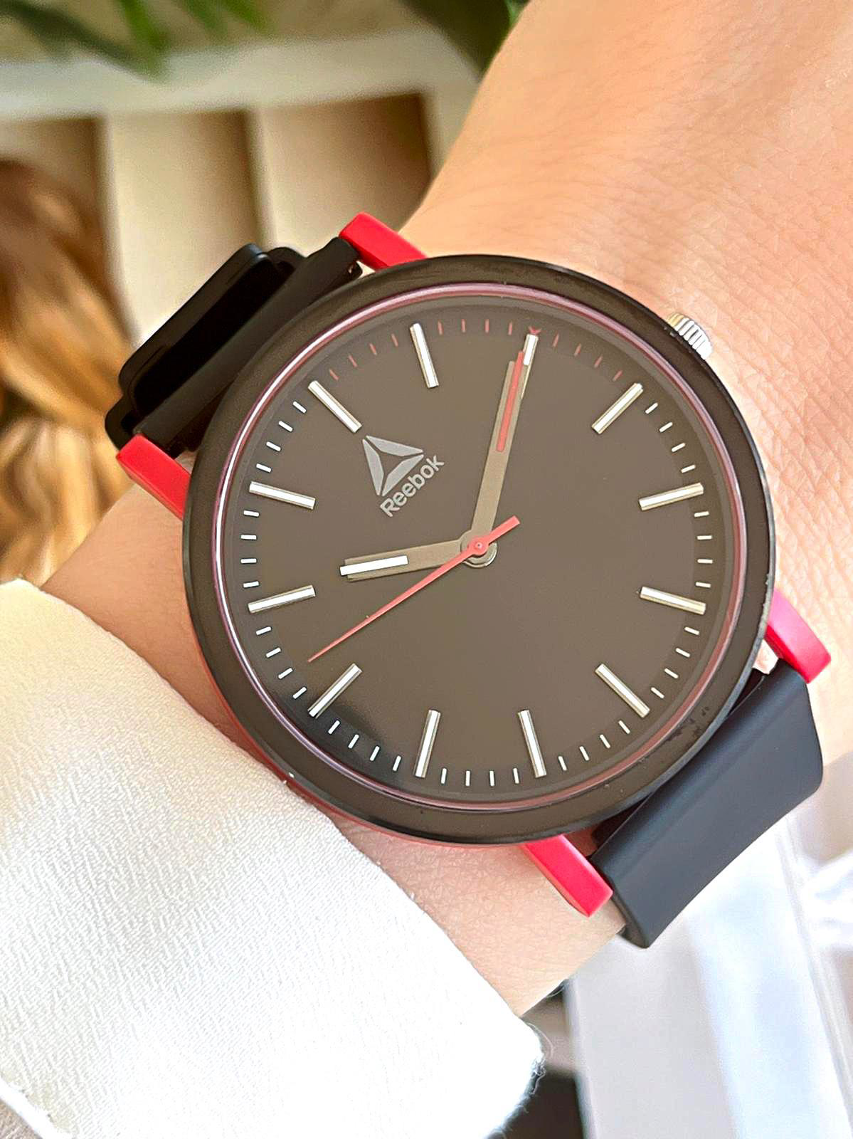 Reebok Silikon Kordon 30 Mt Suya Dayanıklı Analog Özel Seri Unise Reebok Silikon Kordon 30 Mt Suya Dayanıklı Analog Özel Seri Unise