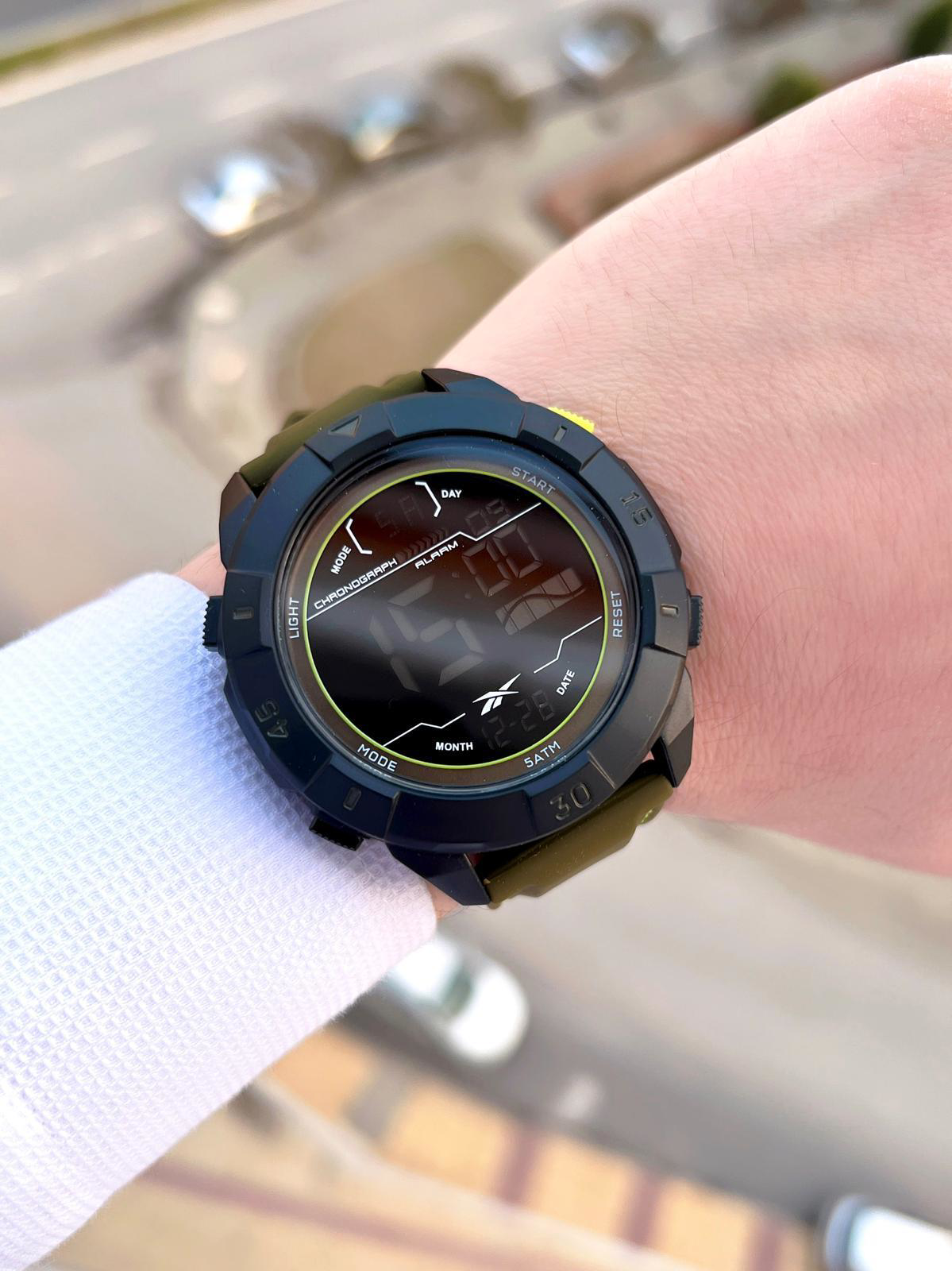 Reebok Silikon Kordon 50 Mt Suya Dayanıklı Dijital Seri Büyük Kas