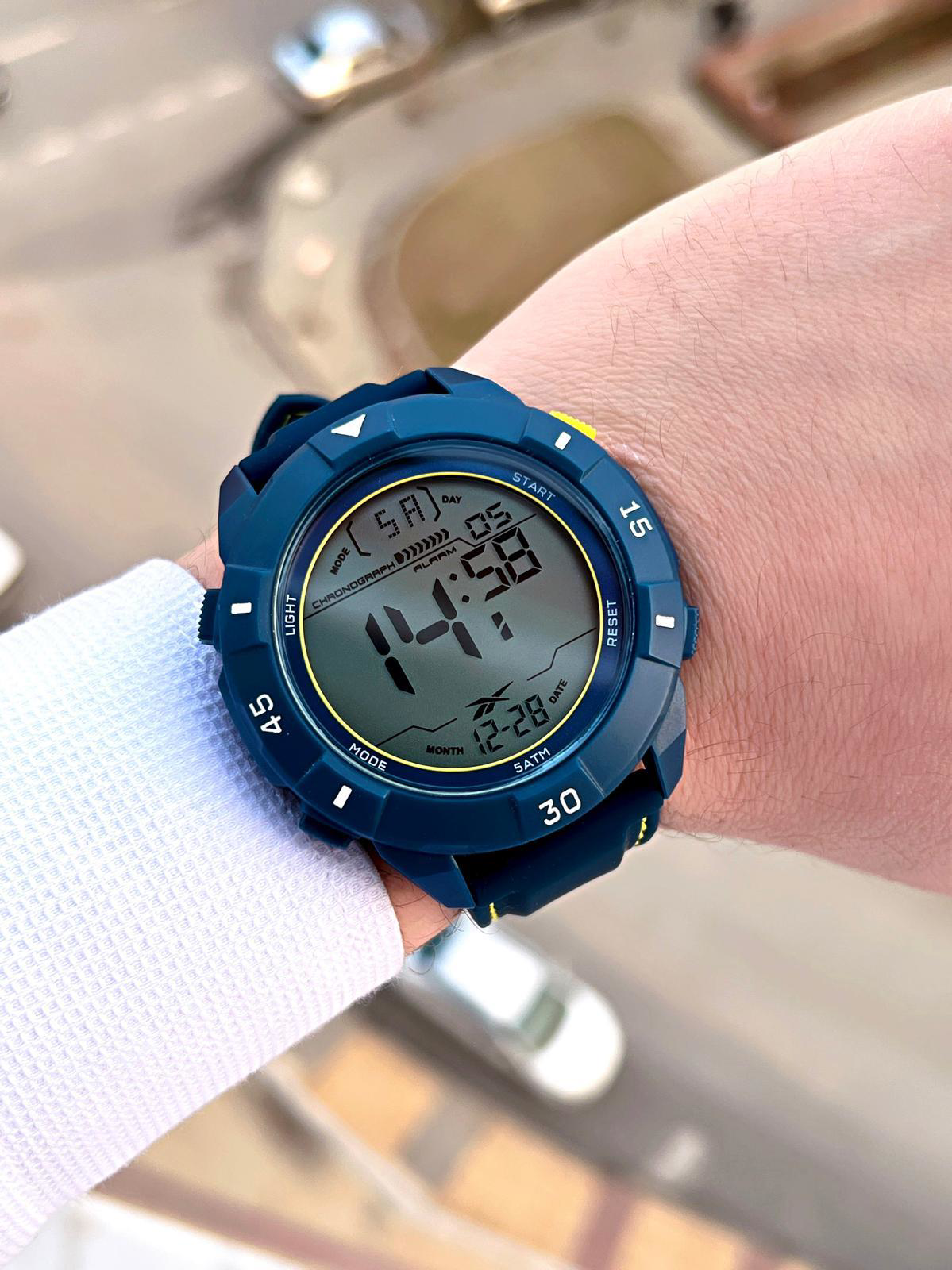 Reebok Silikon Kordon 50 Mt Suya Dayanıklı Dijital Seri Büyük Kas