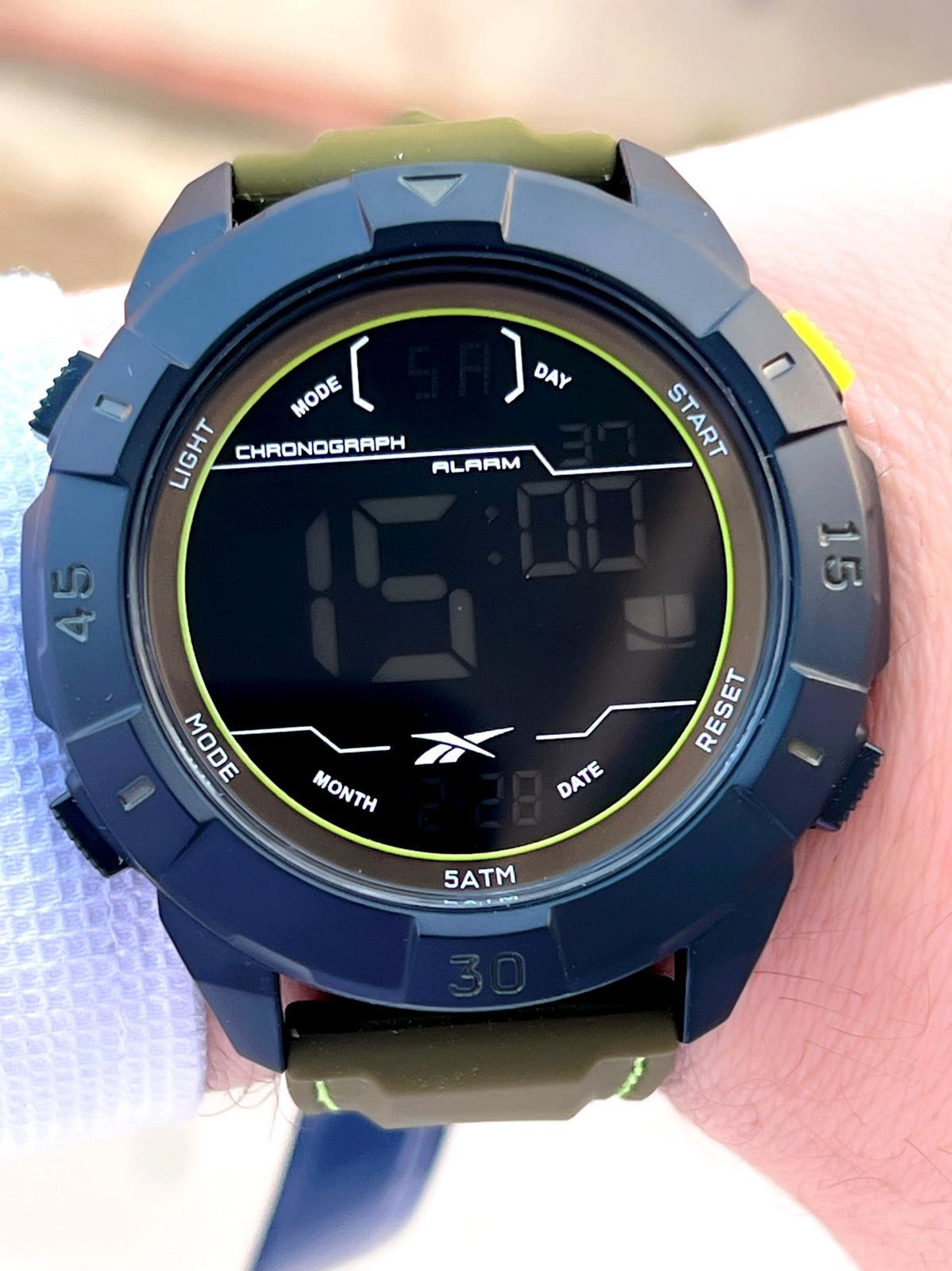 Reebok Silikon Kordon 50 Mt Suya Dayanıklı Dijital Seri Büyük Kas