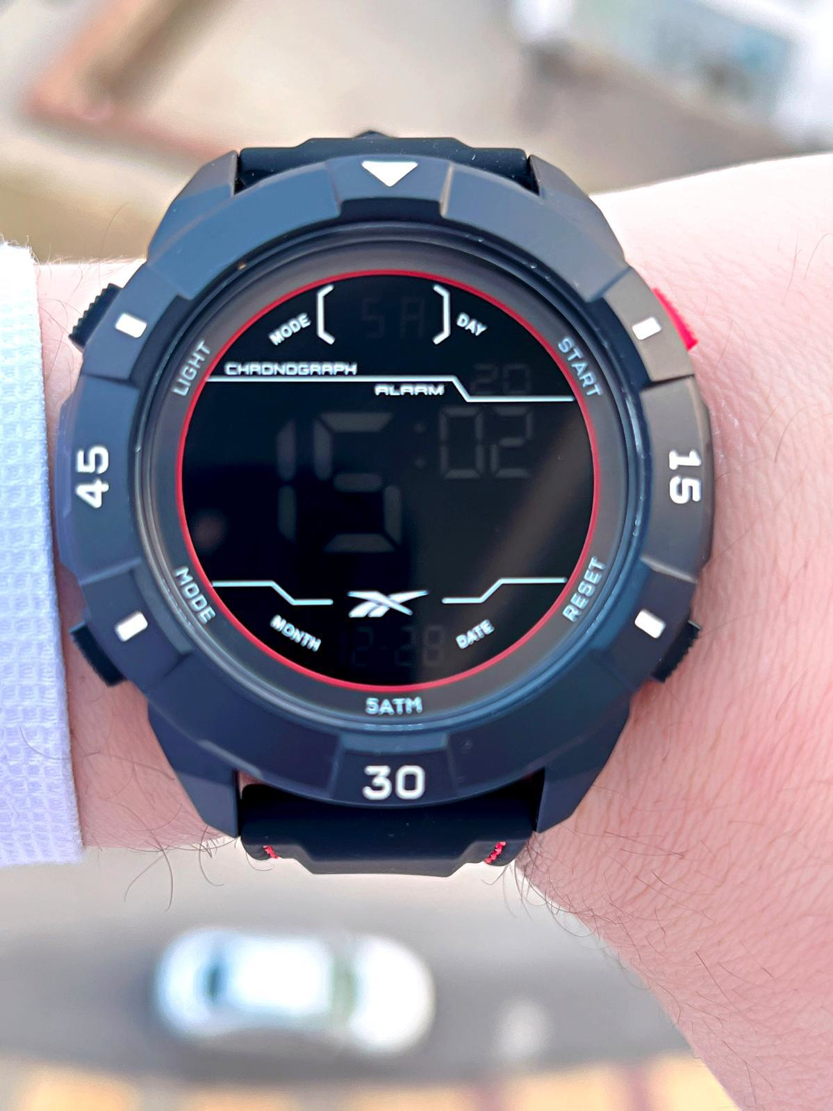 Reebok Silikon Kordon 50 Mt Suya Dayanıklı Dijital Seri Büyük Kas