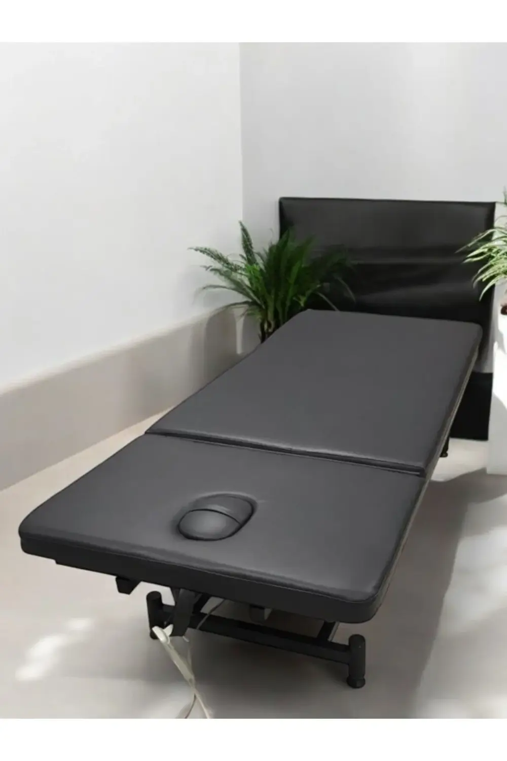 Rehabilitasyon Yatağı İki Motorlu Başlıklı 100x190 Cm