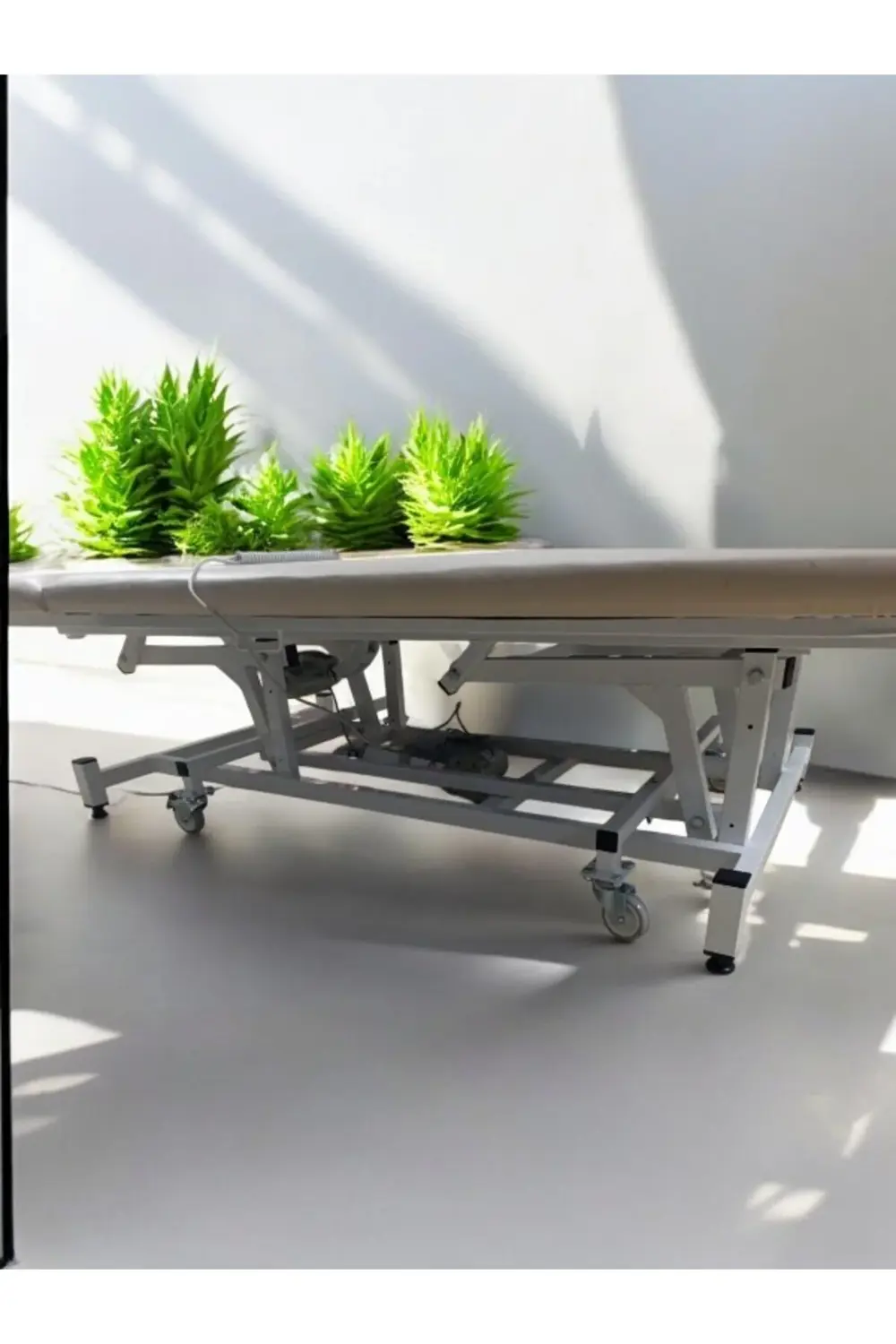 Rehabilitasyon Yatağı Tek Motorlu Başlıklı 100x190 Cm bobath yata