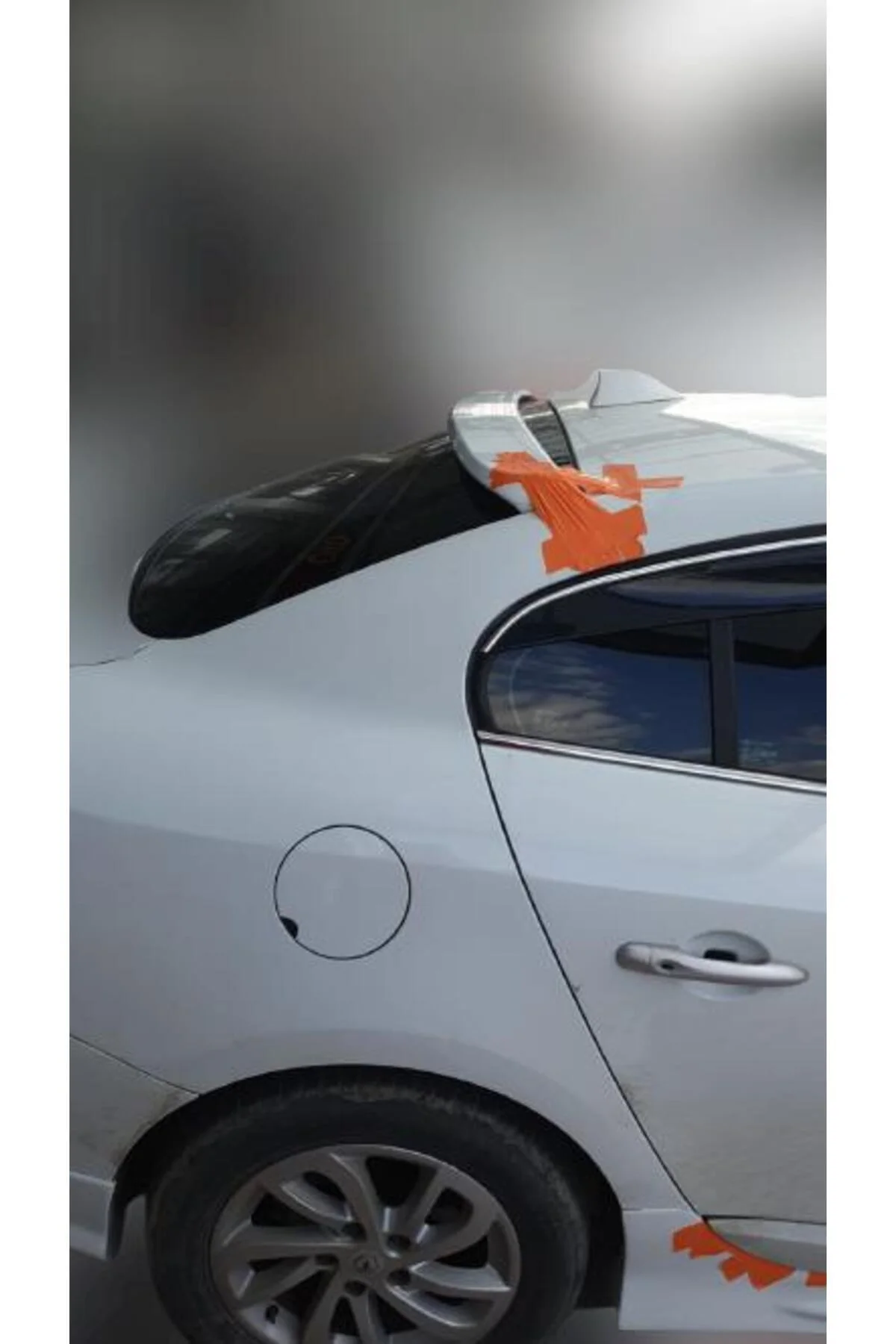 RENAULT FLUENCE ASTARLI TAVAN SPOİLER